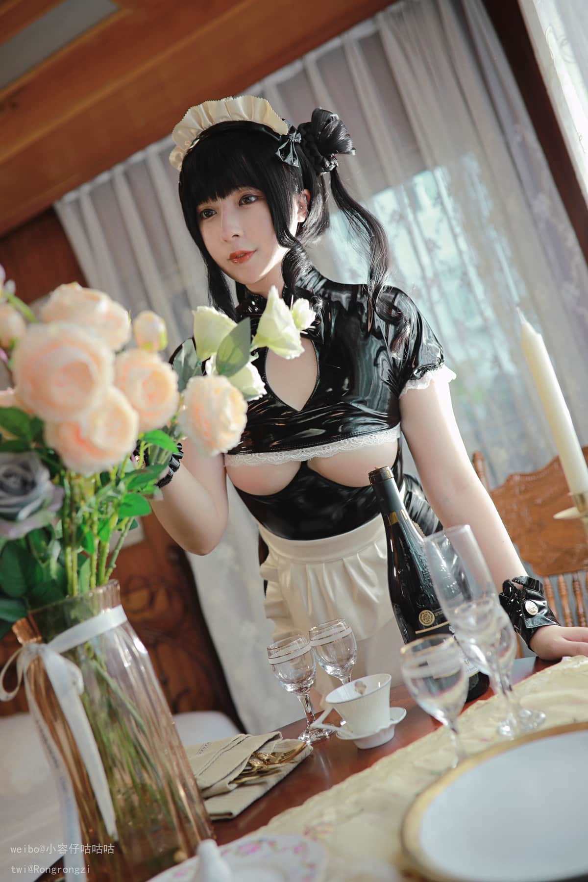 小容仔咕咕咕w 最新写真合集 33套