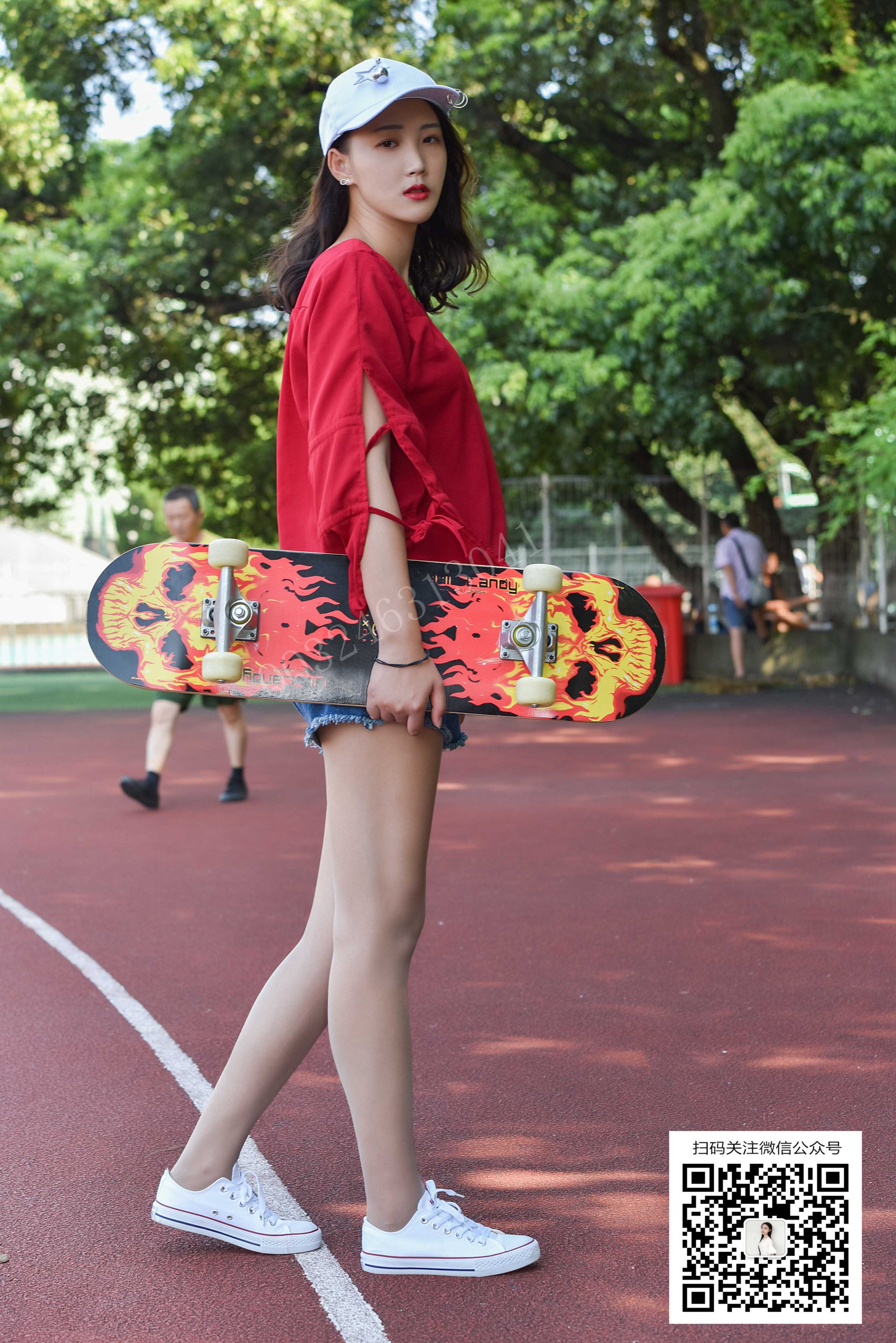 图片[3]-大生模拍 No.078 悦悦-穿着丝袜玩滑板 [45P159MB]-COS写真在线网