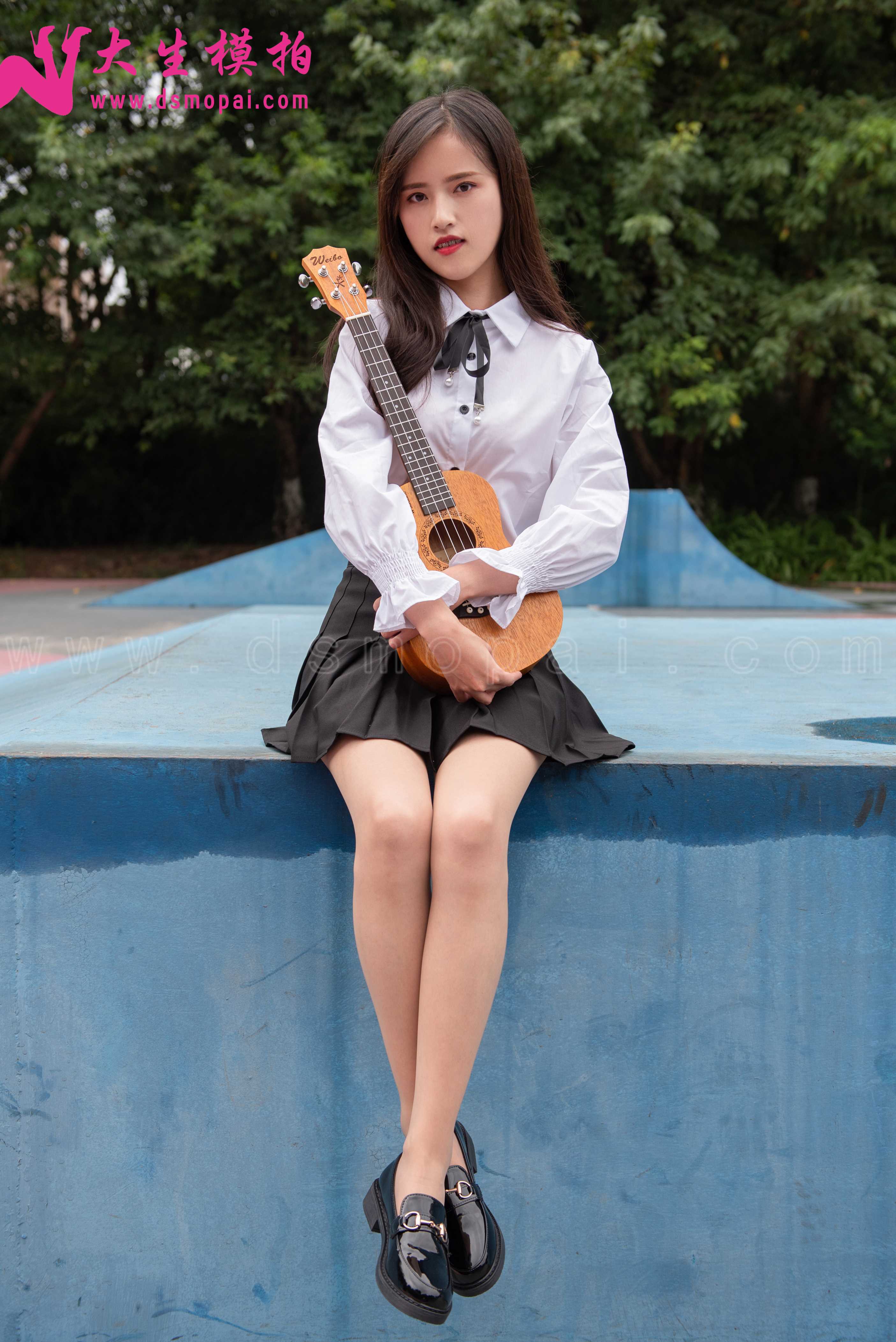 图片[2]-大生模拍 No.150 师师 尤克里里女孩 [58P304MB]-COS写真在线网