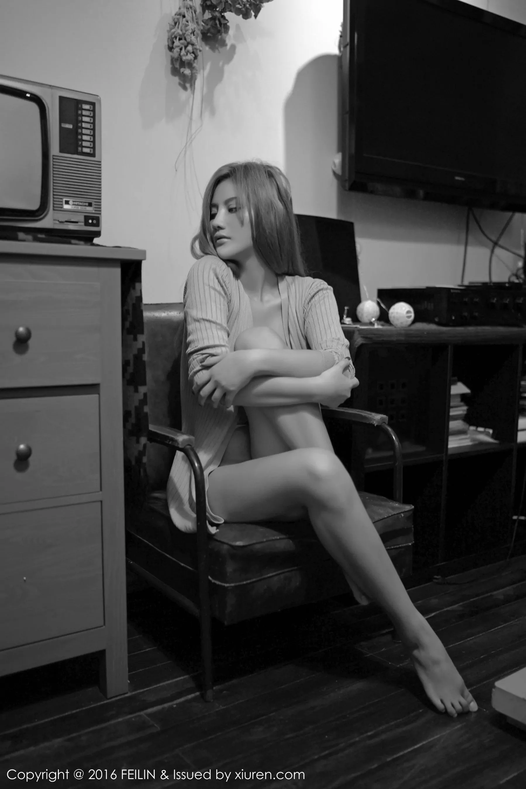 图片[4]-就是阿朱啊《翘臀娇躯，完美胴体》 嗲囡囡 Vol.061-COS写真在线网