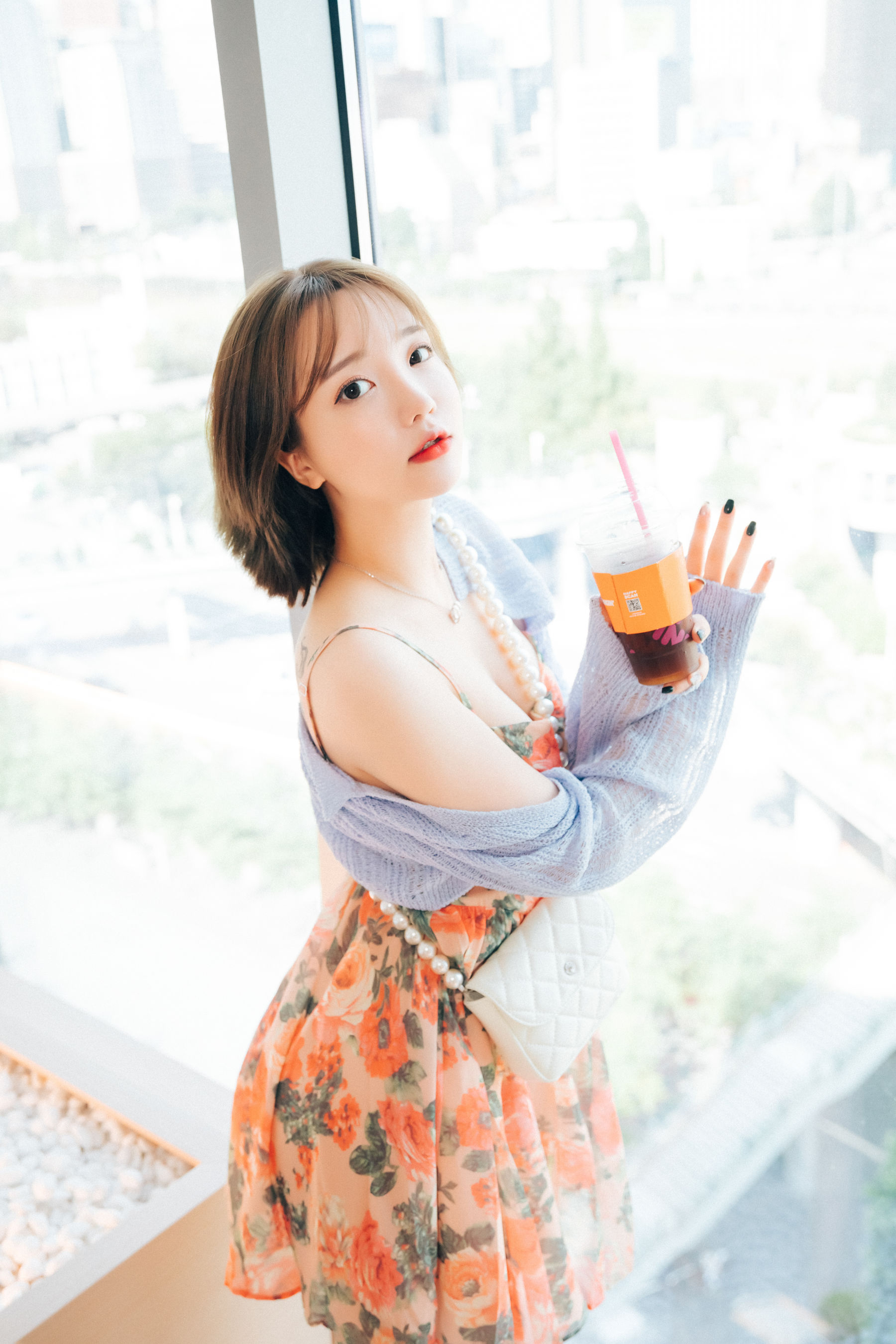 [LOOZY] Yeeun – Lover In Hotel [132P] - 秀人网免费无水印在线套图写真