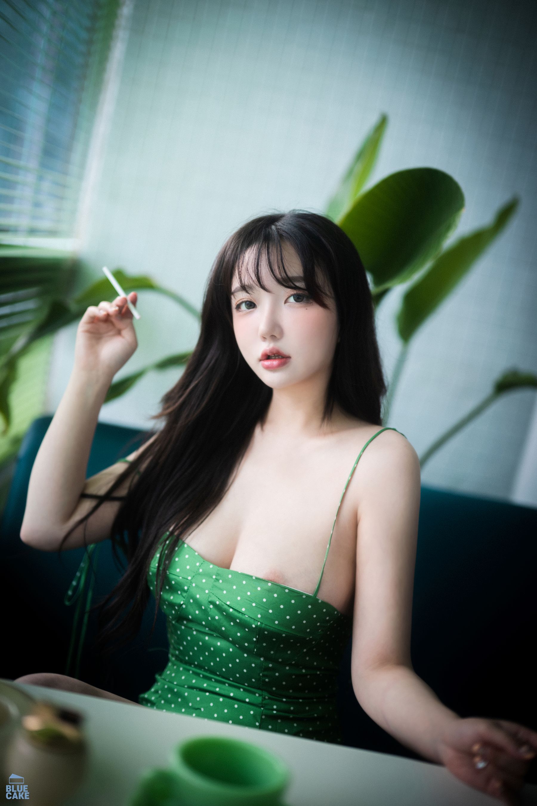 [BLUECAKE] YeEun – Nothing WHITE [65P] - 秀人网免费无水印在线套图写真