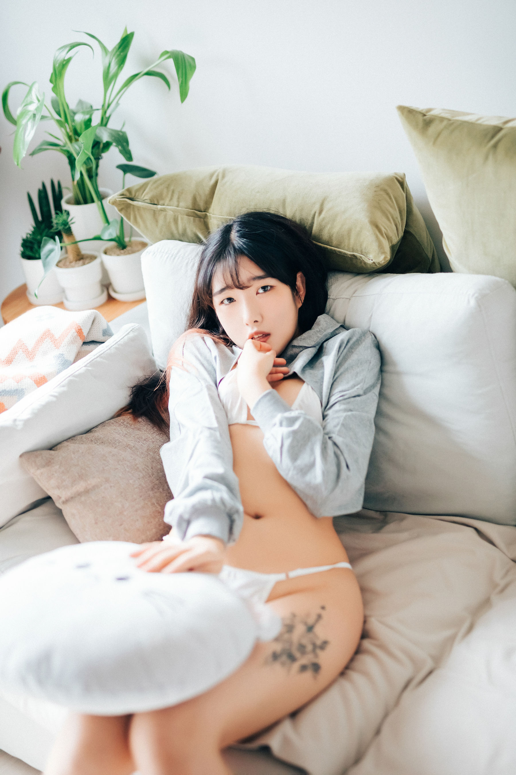 [LOOZY] Sonson – Date at home [107P] - 秀人网免费无水印在线套图写真