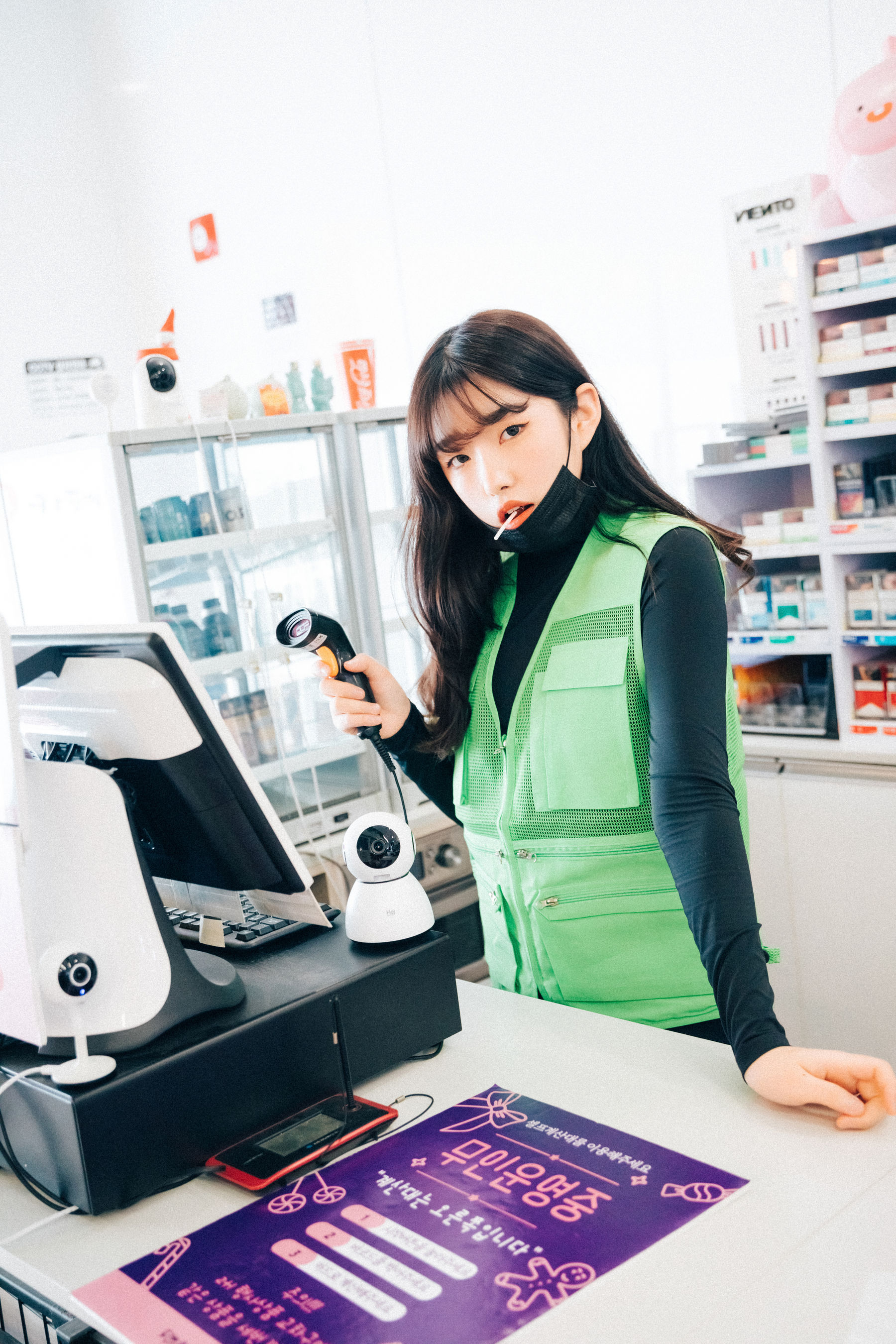 [LOOZY] Sonson – First Nipple Alba [97P] - 秀人网免费无水印在线套图写真