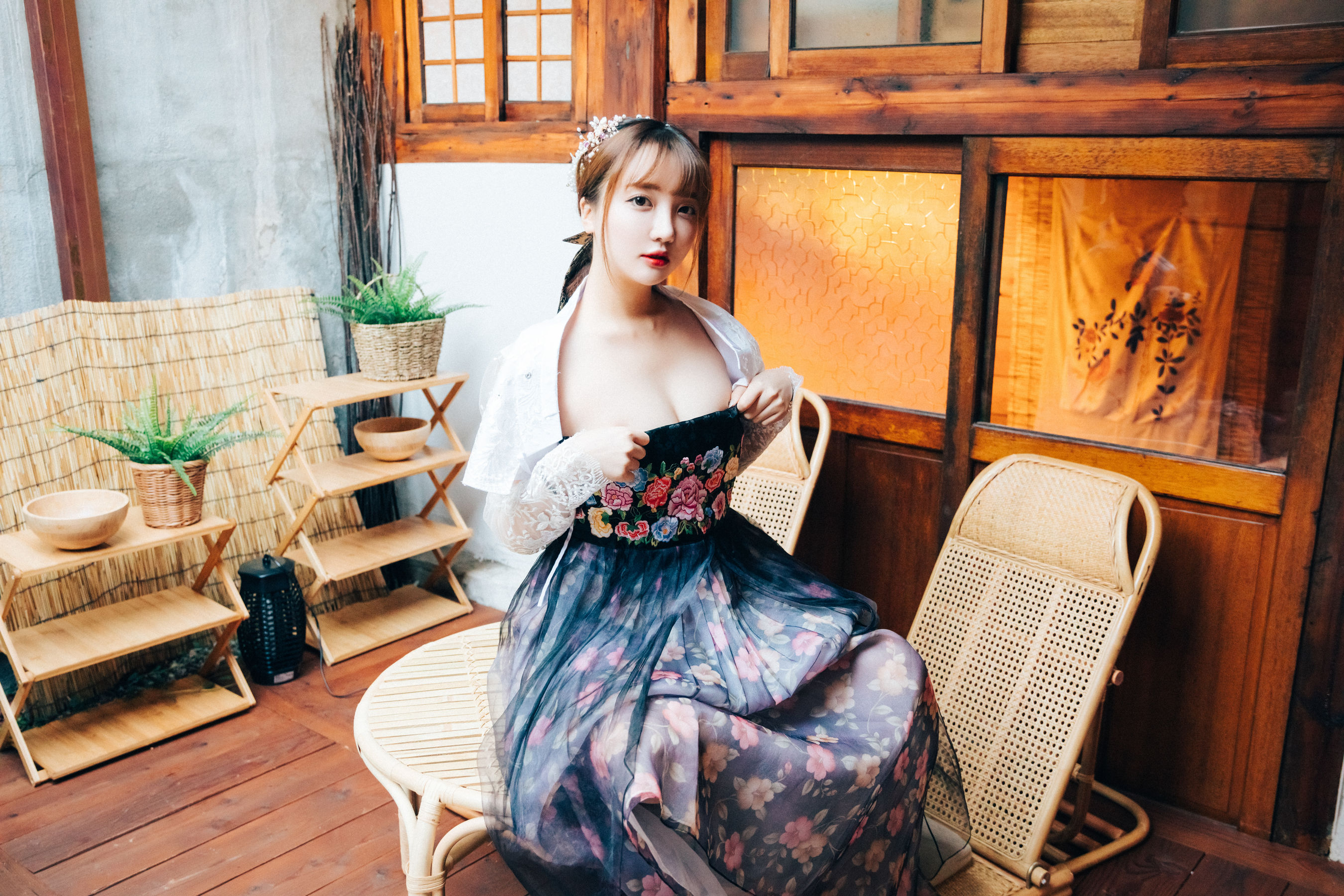 [LOOZY] Yeeun – Gisheng [71P] - 秀人网免费无水印在线套图写真