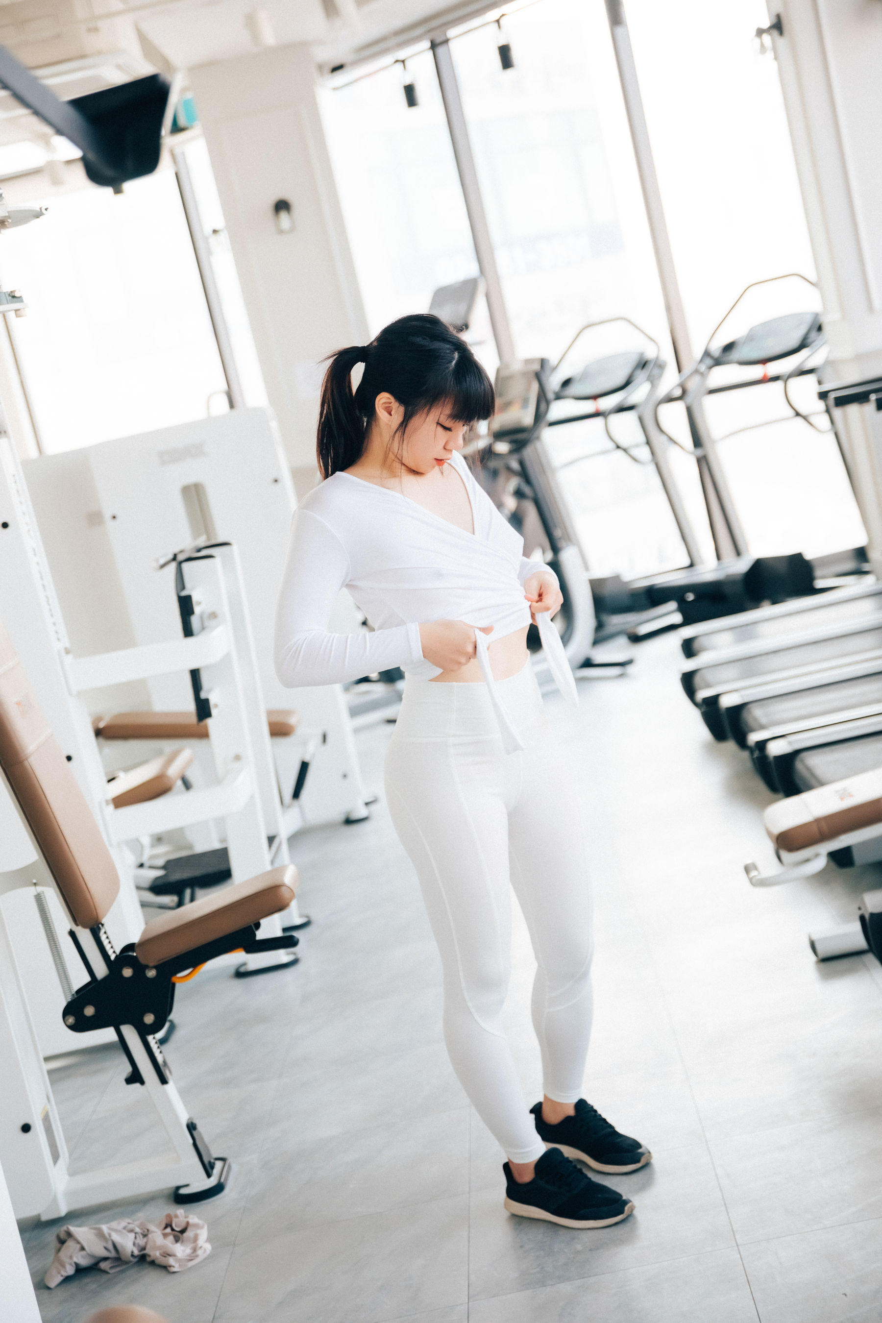 [Loozy] Kissme – Strip Fitness [58P] - 秀人网免费无水印在线套图写真