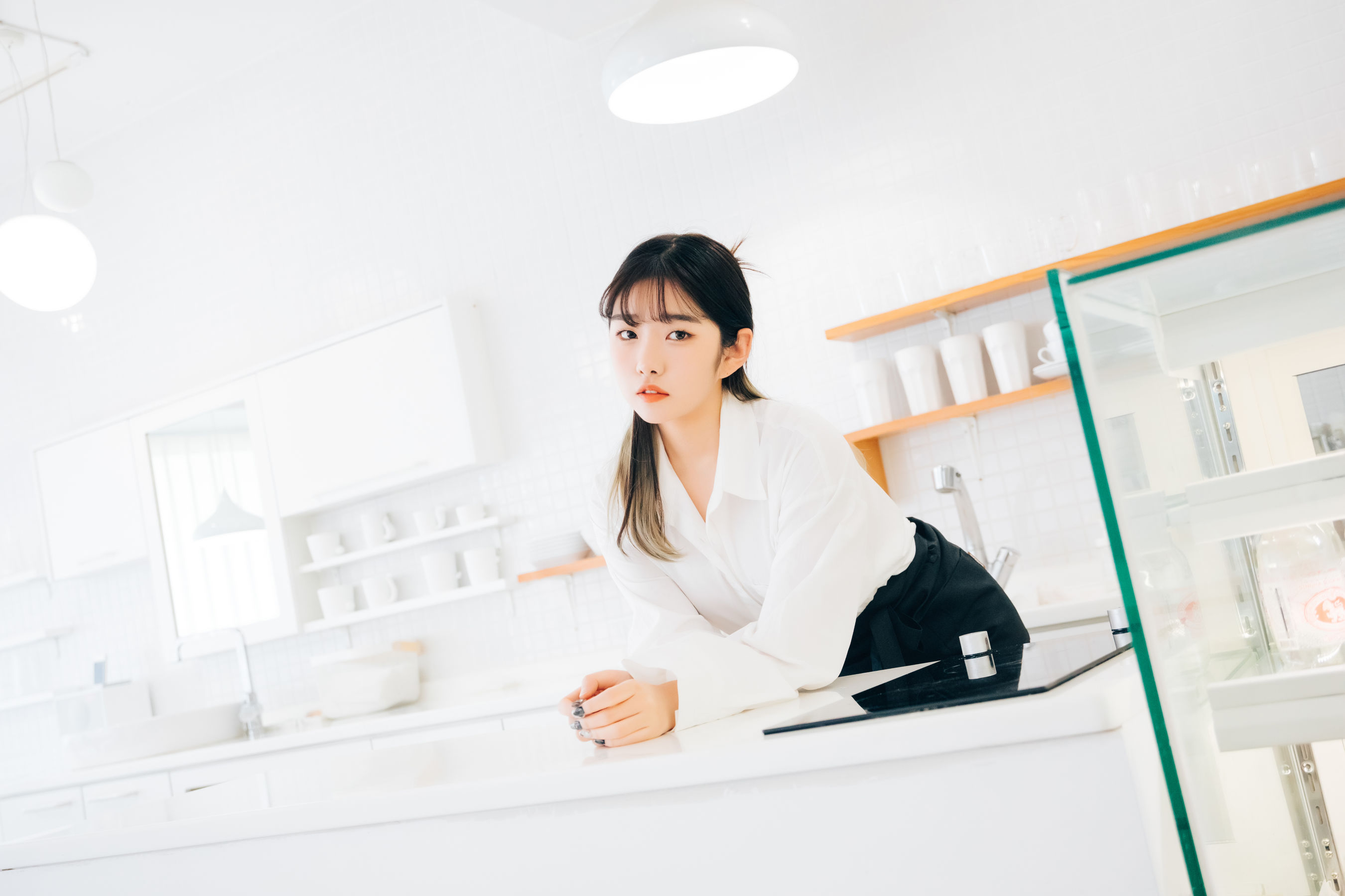 [LOOZY] Sonson – Nude Apron [104P] - 秀人网免费无水印在线套图写真