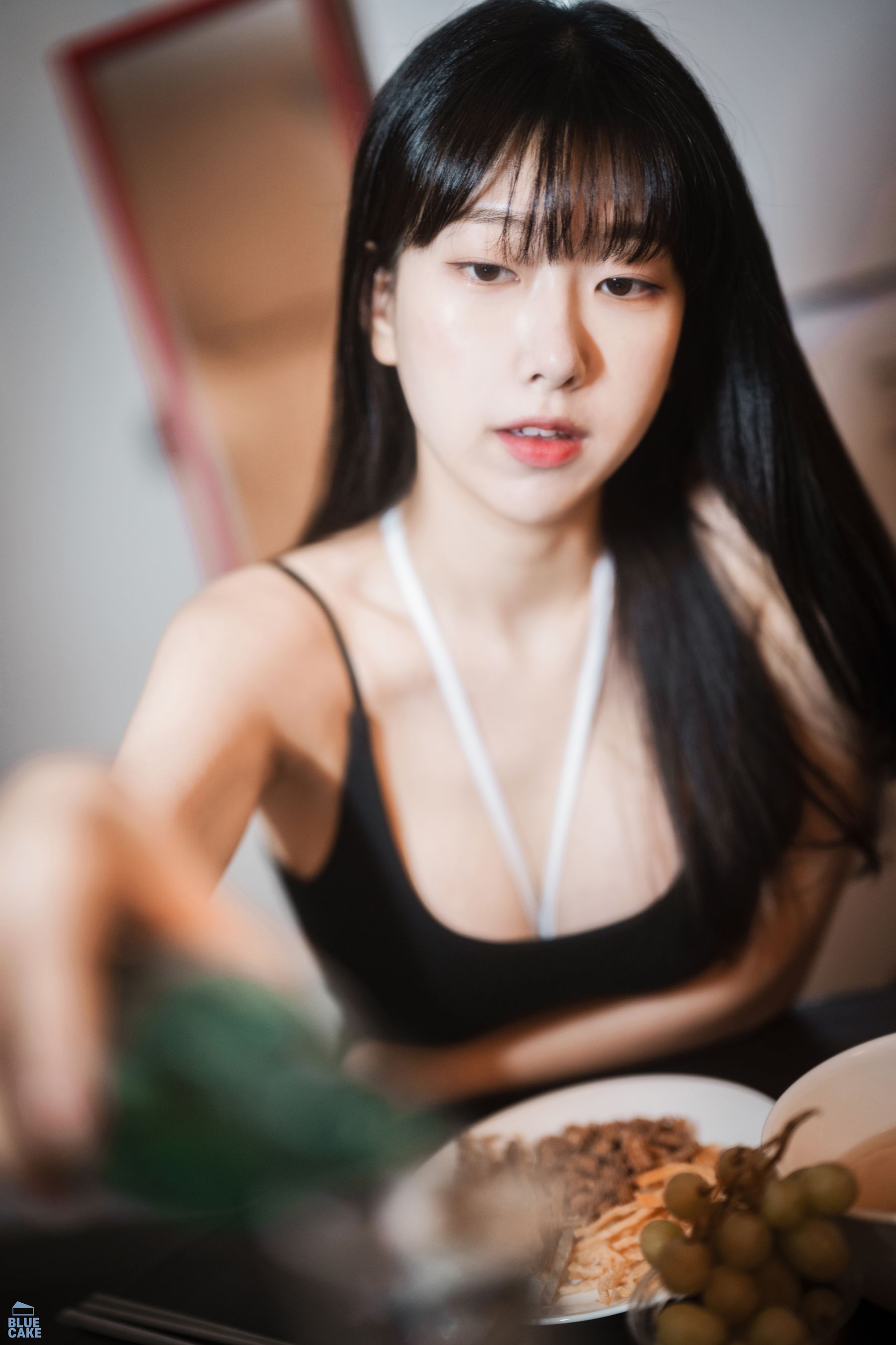 [BLUECAKE] Shaany – Soju &#038; Pearl [190P] - 秀人网免费无水印在线套图写真