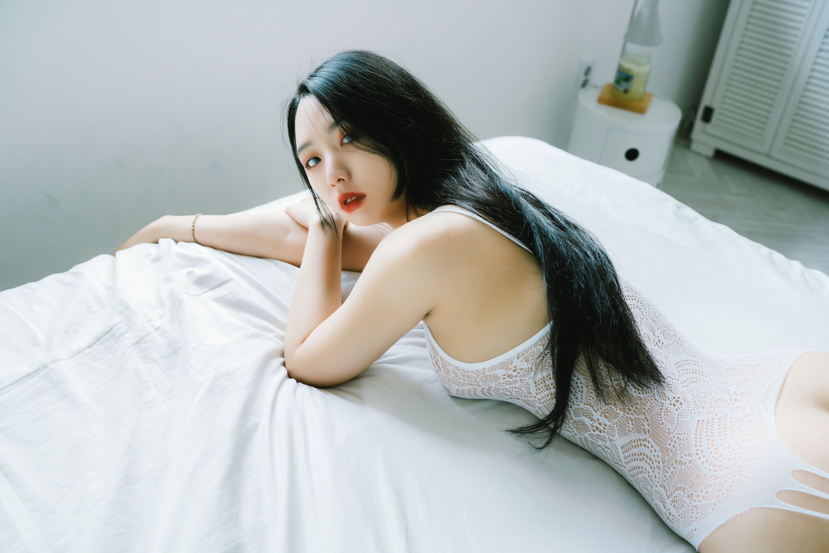 [Moon Night Snap] – Dame《Caressing》 [27P] - 秀人网免费无水印在线套图写真