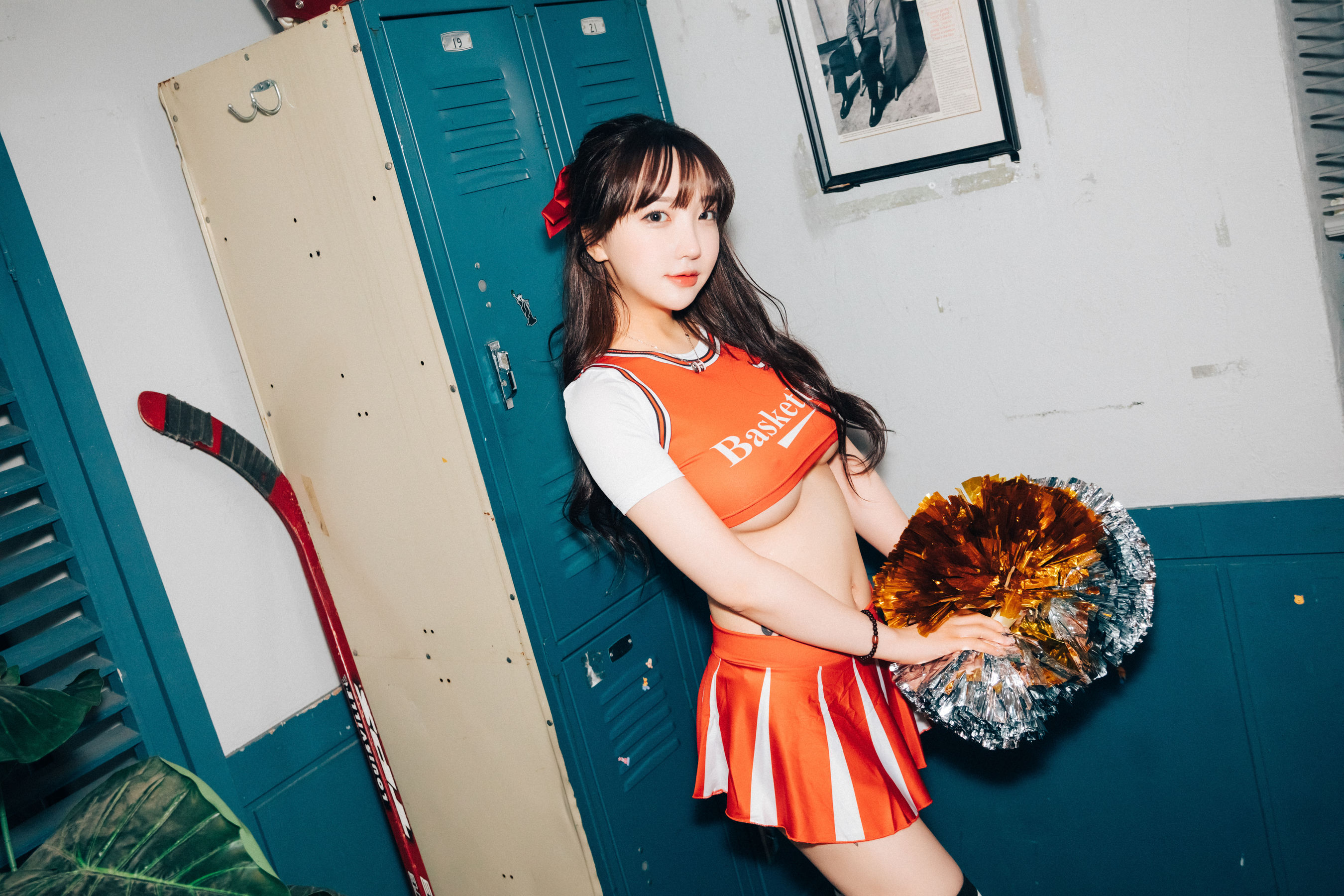 [LOOZY] Yeeun – Cheer Up + S.Ver [78P] - 秀人网免费无水印在线套图写真