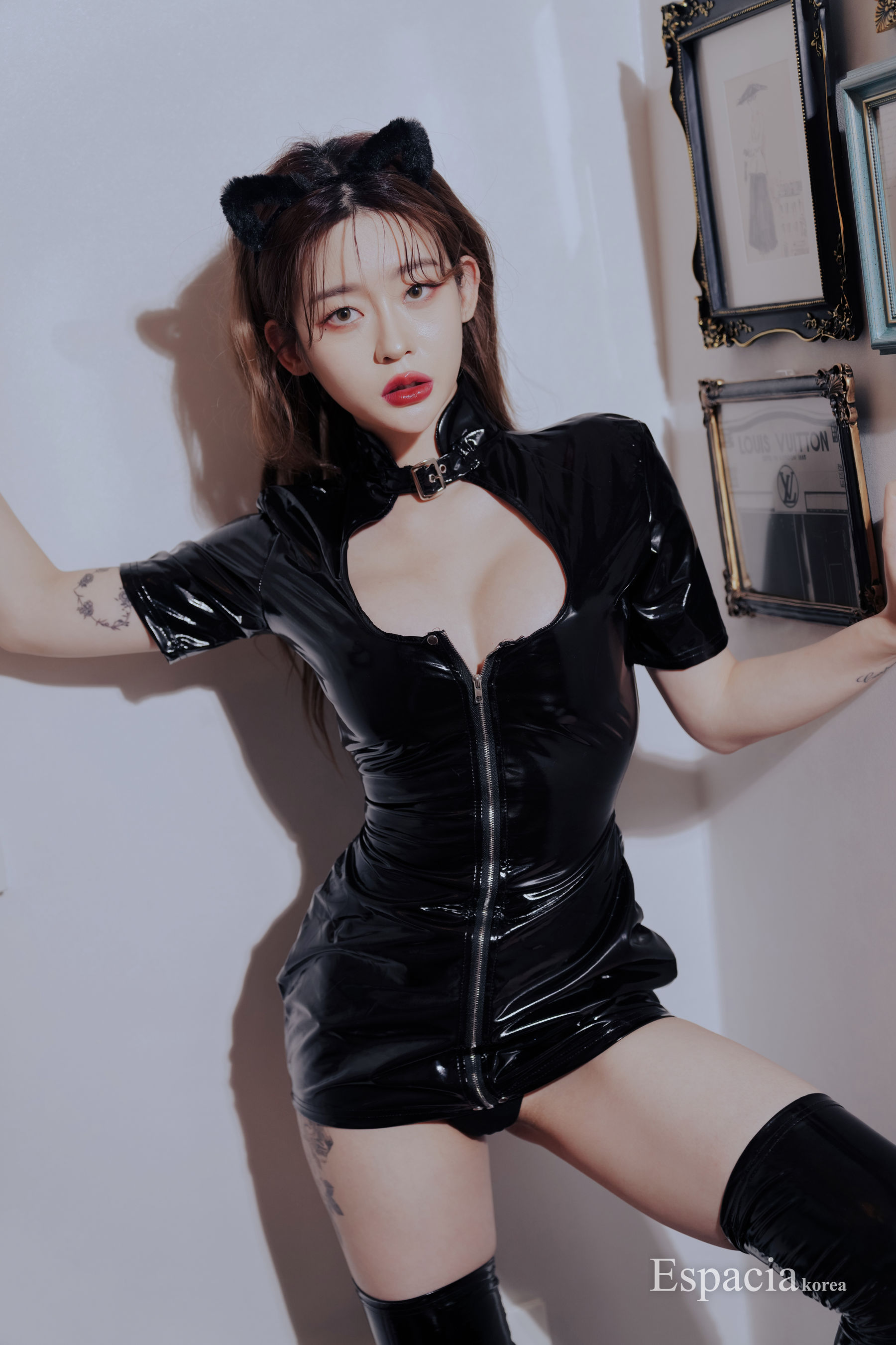 [ESPACIAKOREA] EXC-092 – Rahee [17P] - 秀人网免费无水印在线套图写真