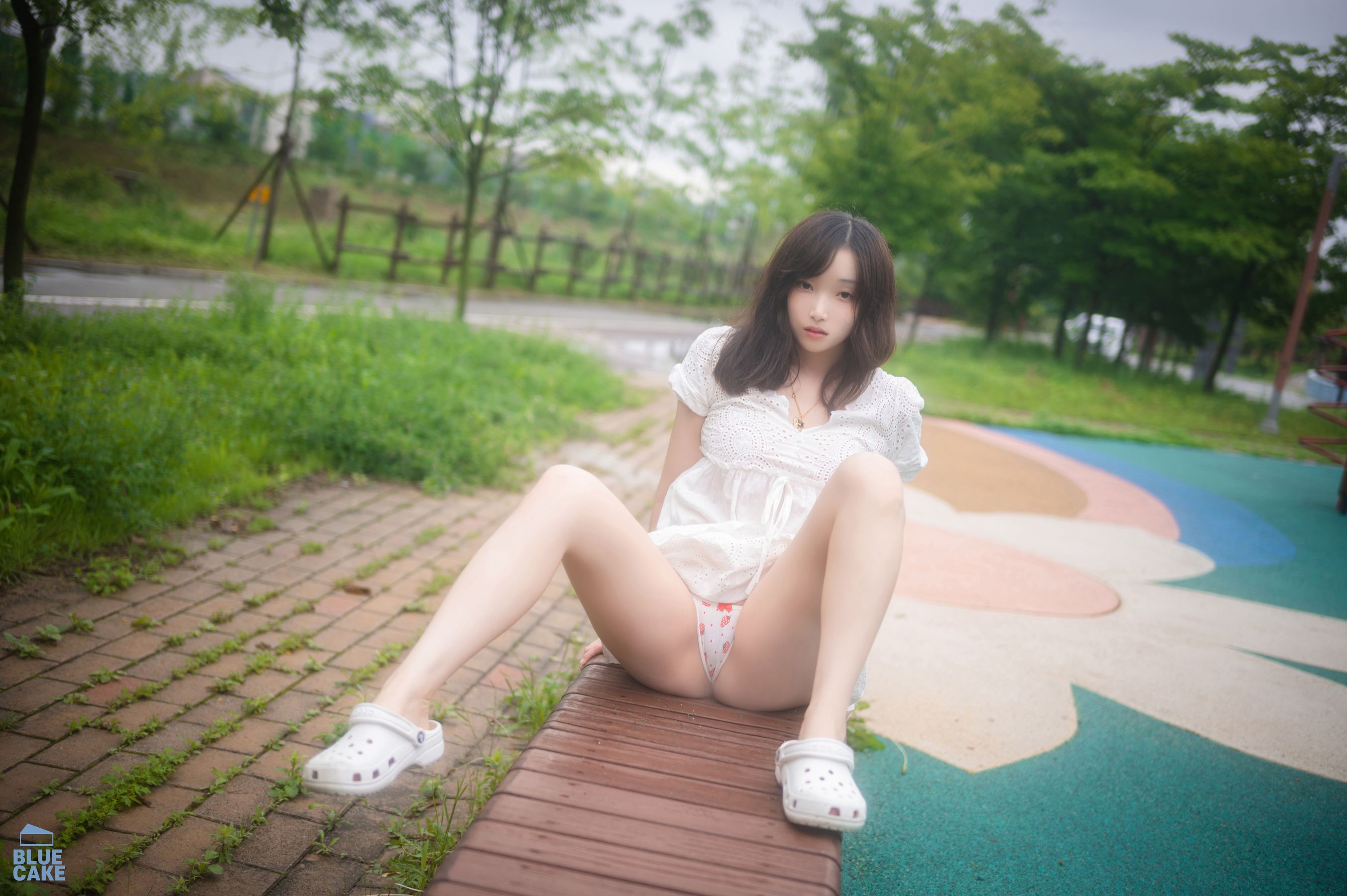 [BLUECAKE] Bambi – Doki Doki，Amenokade [205P] - 秀人网免费无水印在线套图写真