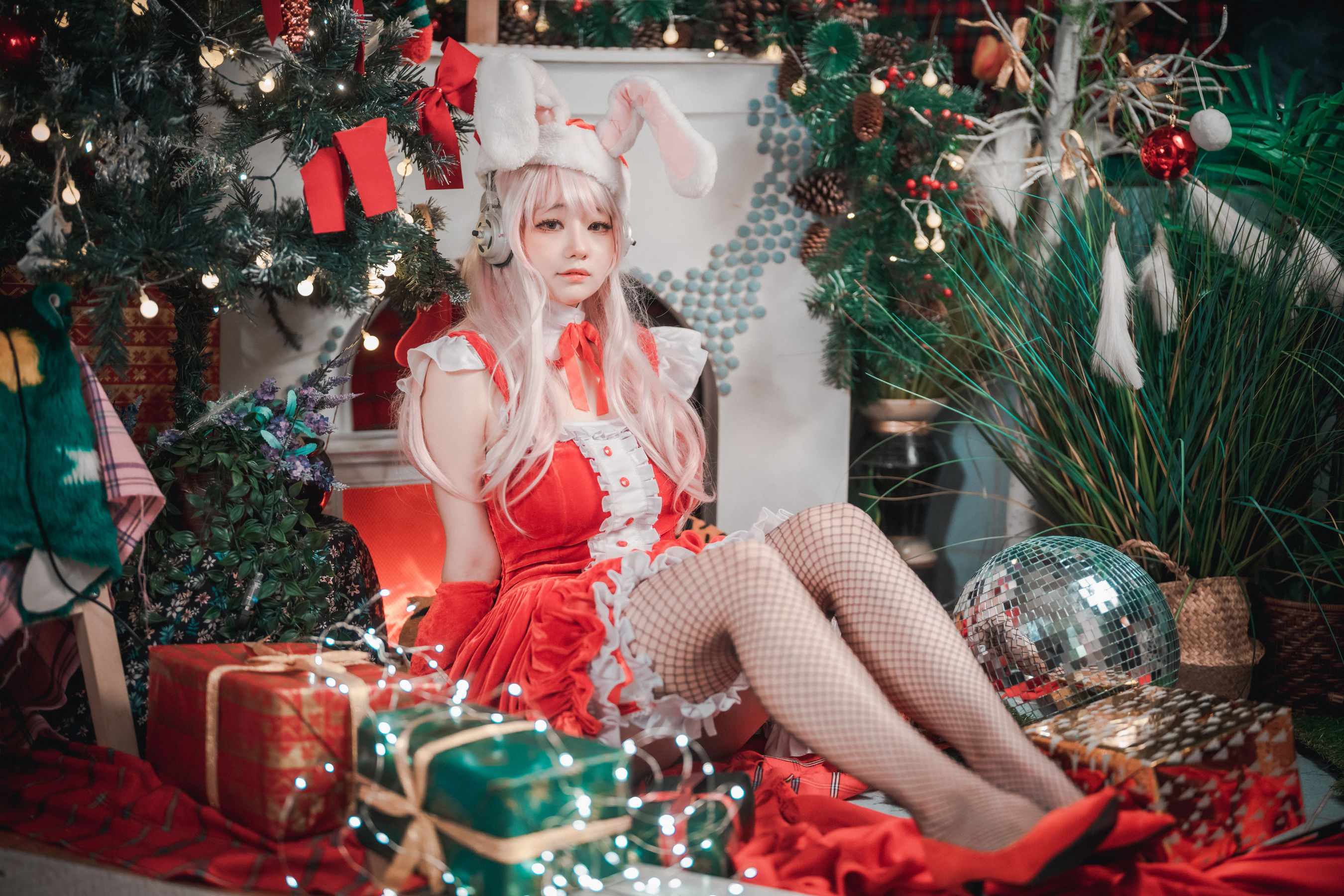 [DJAWA] Mimmi – Christmas Special 2022 [91P] - 秀人网免费无水印在线套图写真