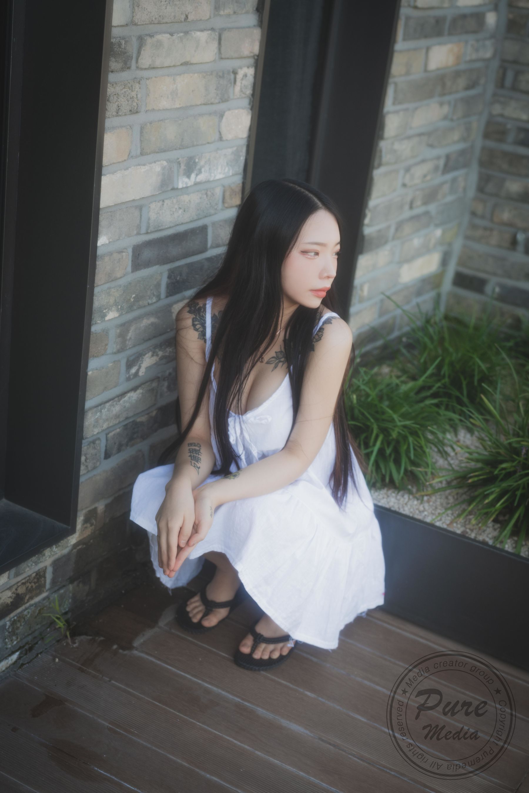 [PURE MEDIA] Vol.196 – Yeon hwa [40P] - 秀人网免费无水印在线套图写真