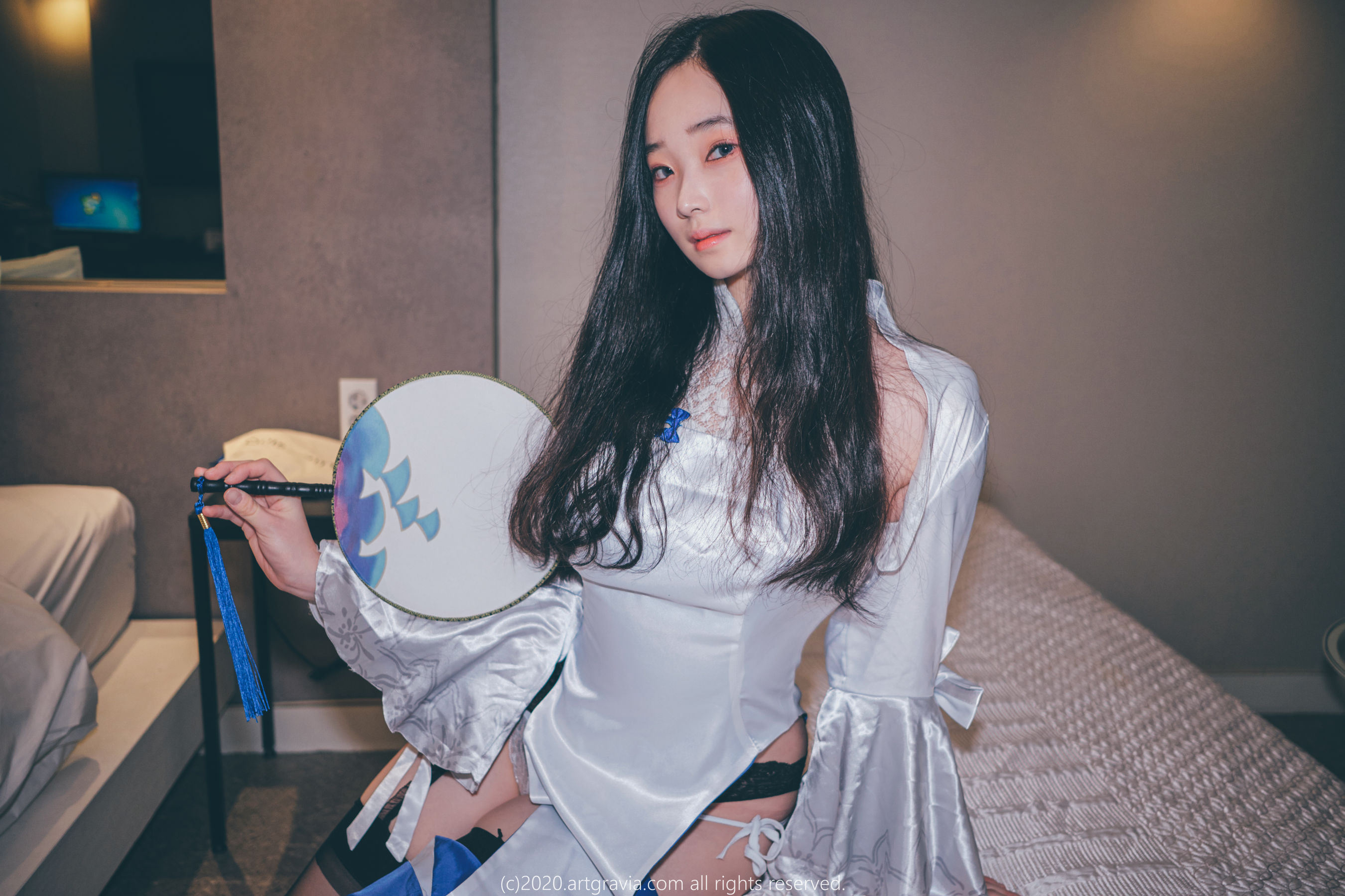 [ARTGRAVIA] Vol.136 韩国妹子BamBi写真 95式旗袍 [69P] - 秀人网免费无水印在线套图写真