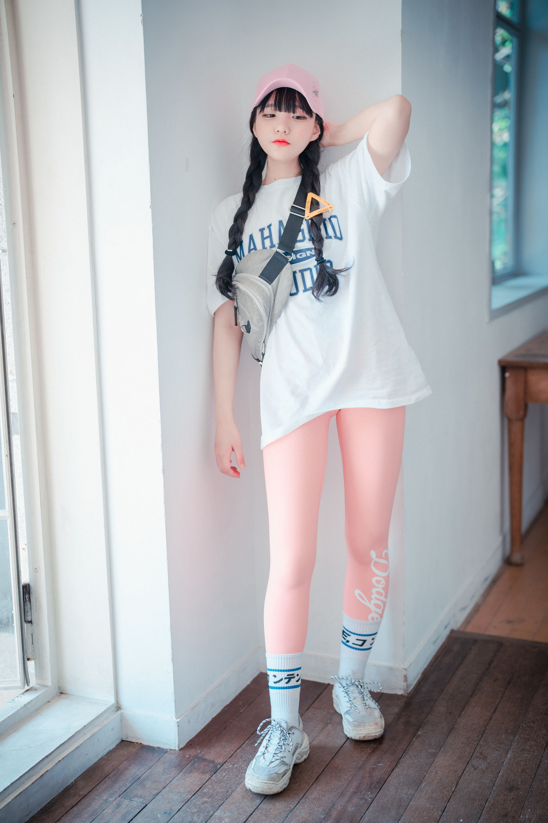 [DJAWA] Jenny – Loose and Tight Pink [159P] - 秀人网免费无水印在线套图写真