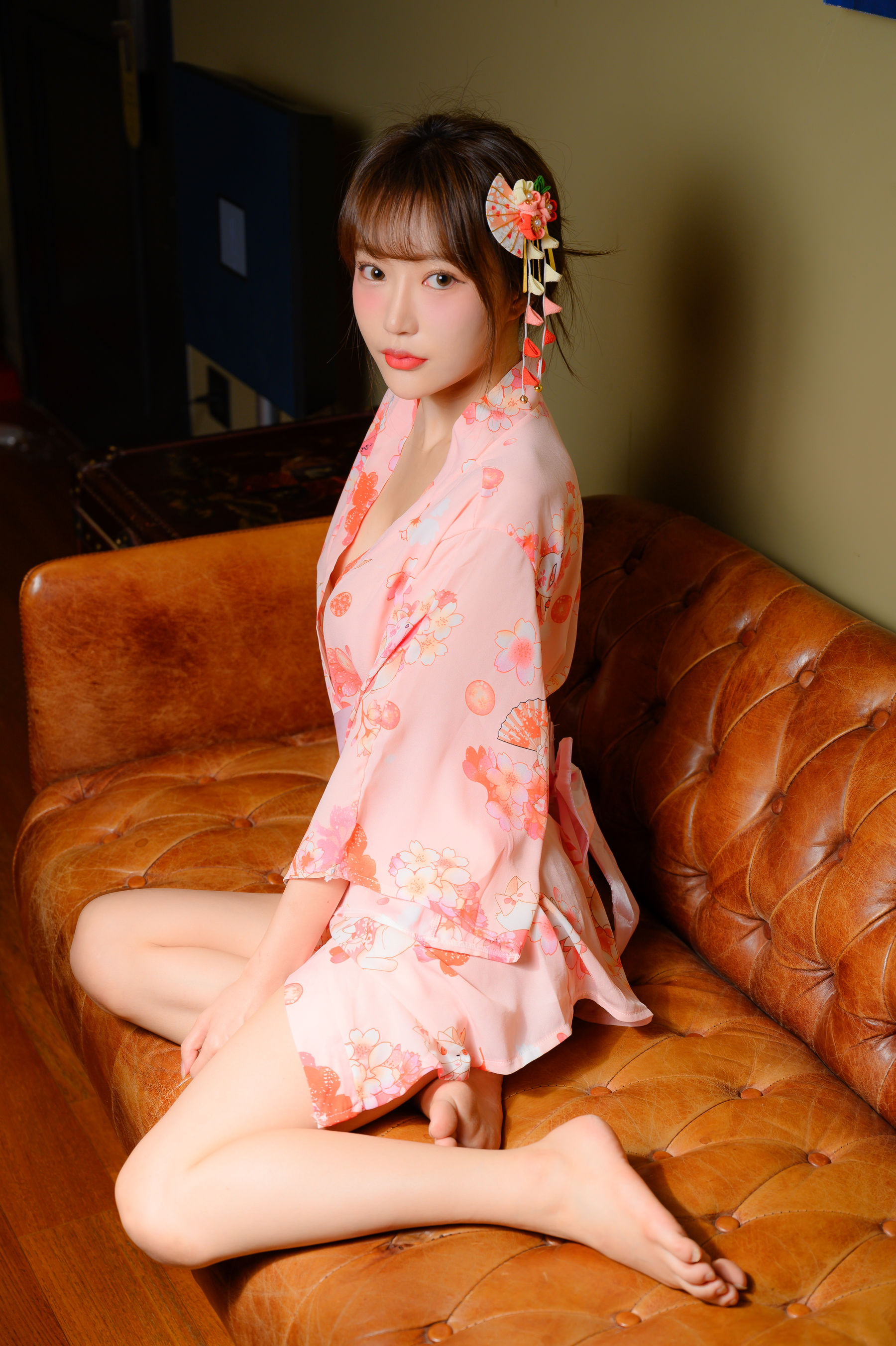 [Moon Night Snap] – Jucy《Cherry Blossom》 [15P] - 秀人网免费无水印在线套图写真