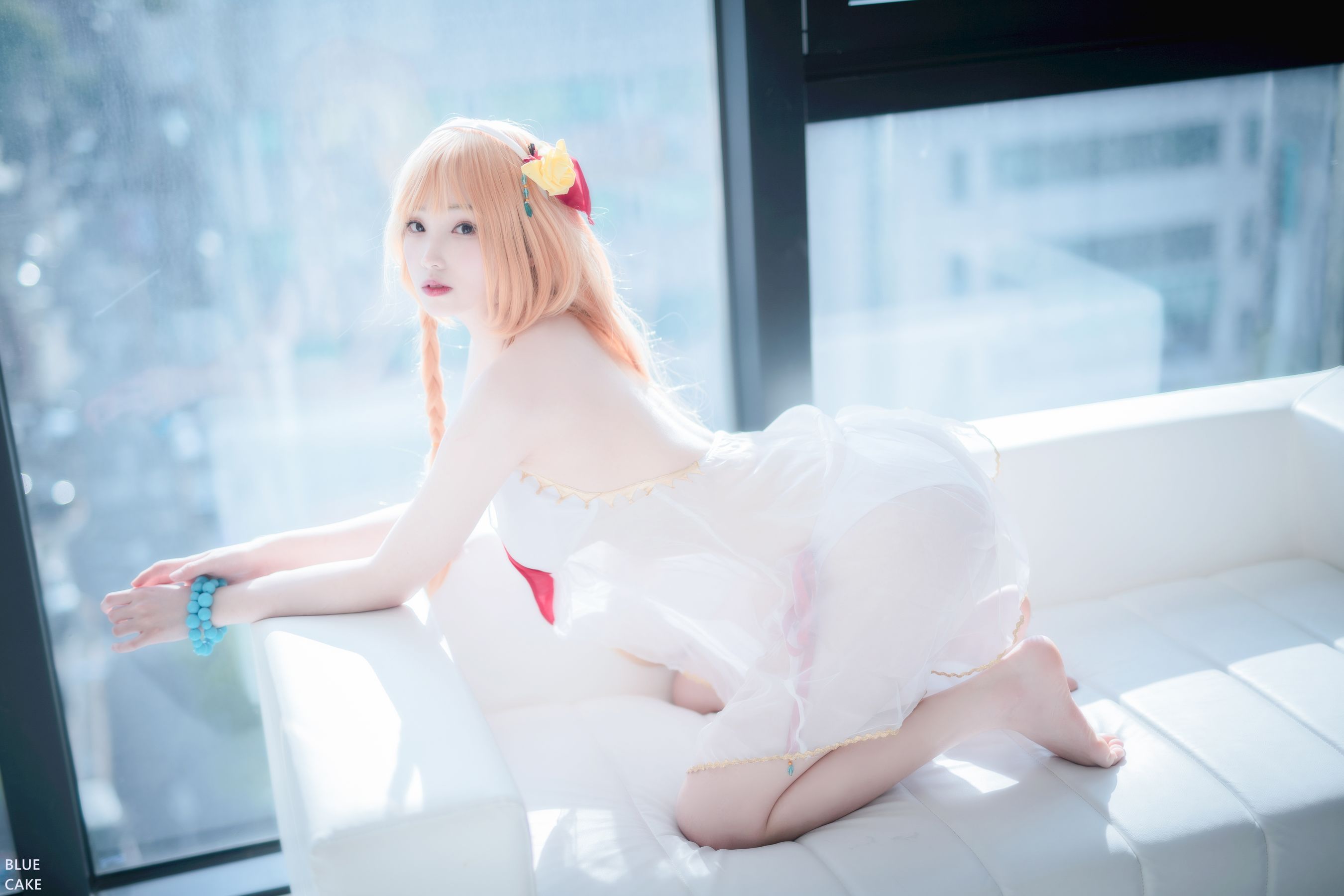 [BLUECAKE] Bambi – Dive Into You + RED.Ver [89P] - 秀人网免费无水印在线套图写真