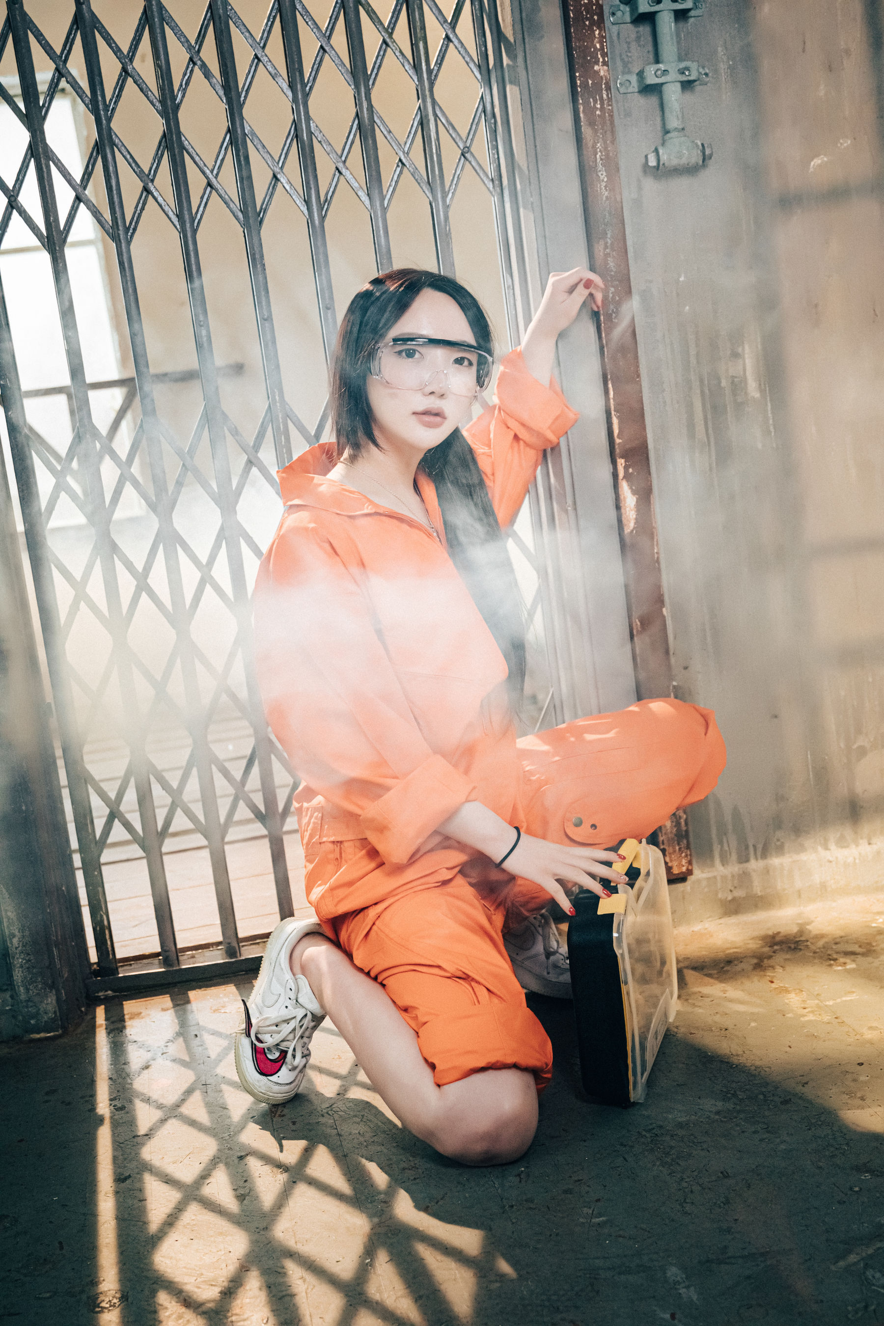 [LOOZY] Yeeun – Where Are My Tools [81P] - 秀人网免费无水印在线套图写真