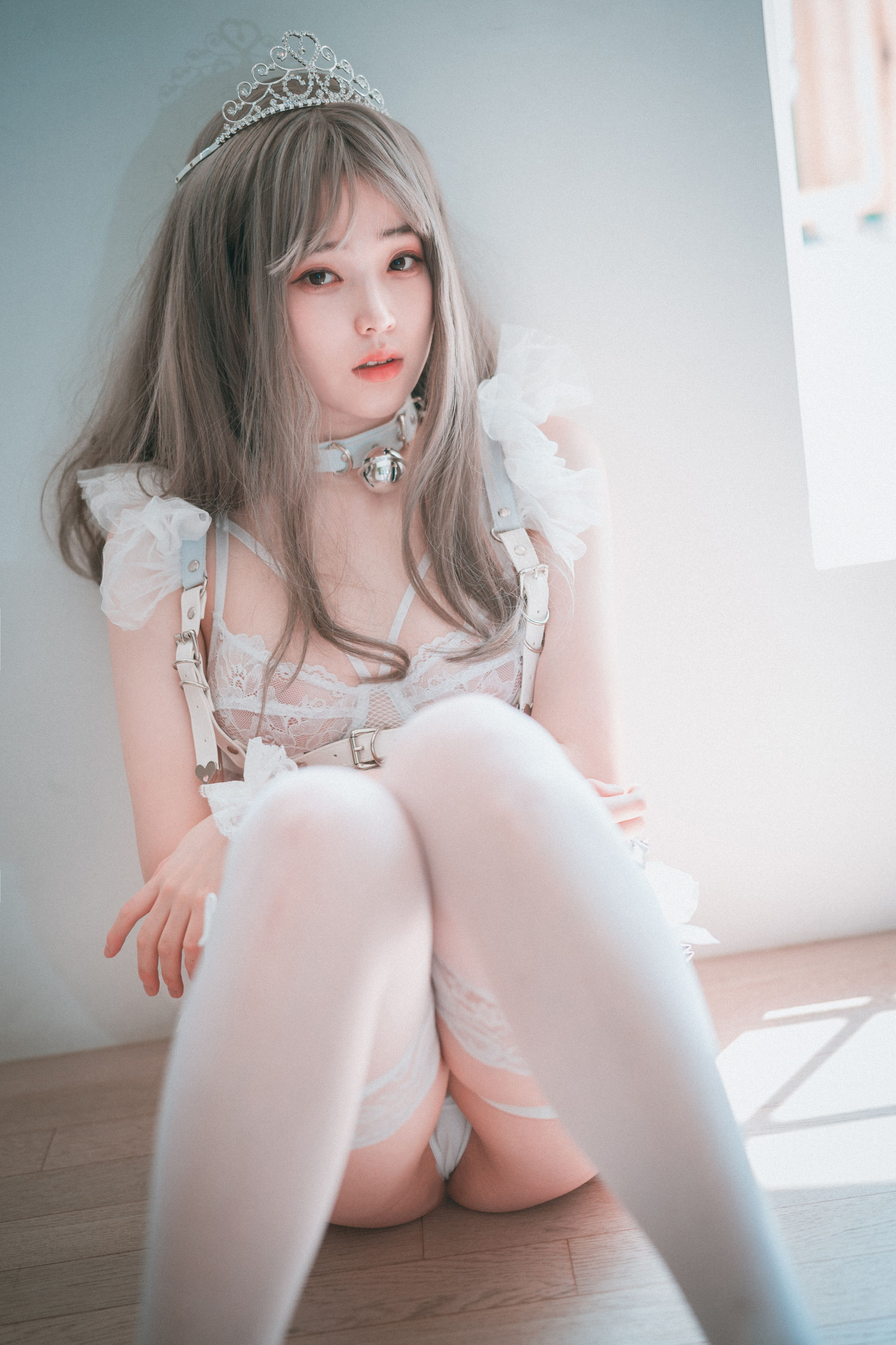 [DJAWA] BamBi – Reine de Blanc (A-side) [42P] - 秀人网免费无水印在线套图写真