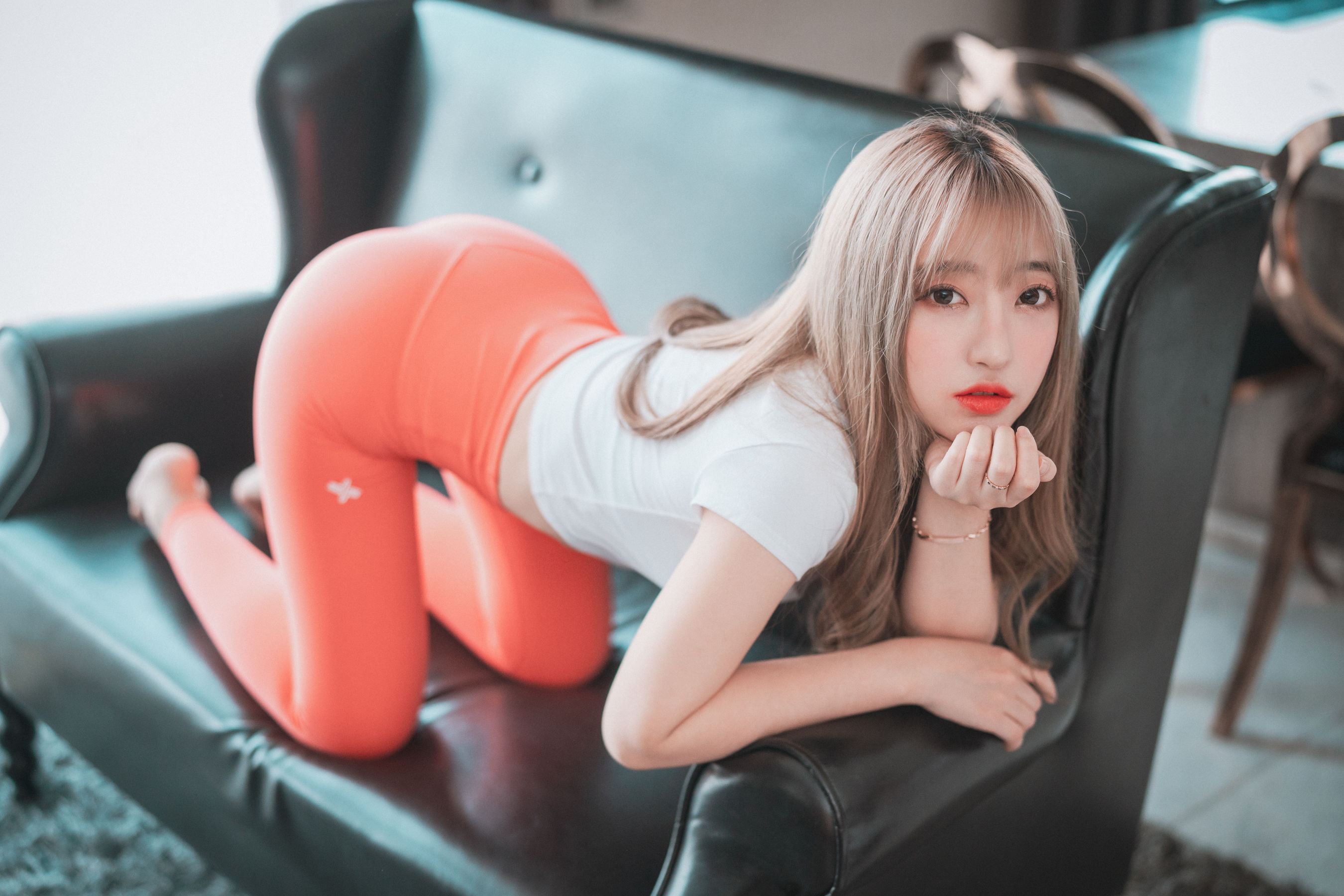 [DJAWA] Hanari – Red Orange &#038; Cool Mint [50P] - 秀人网免费无水印在线套图写真