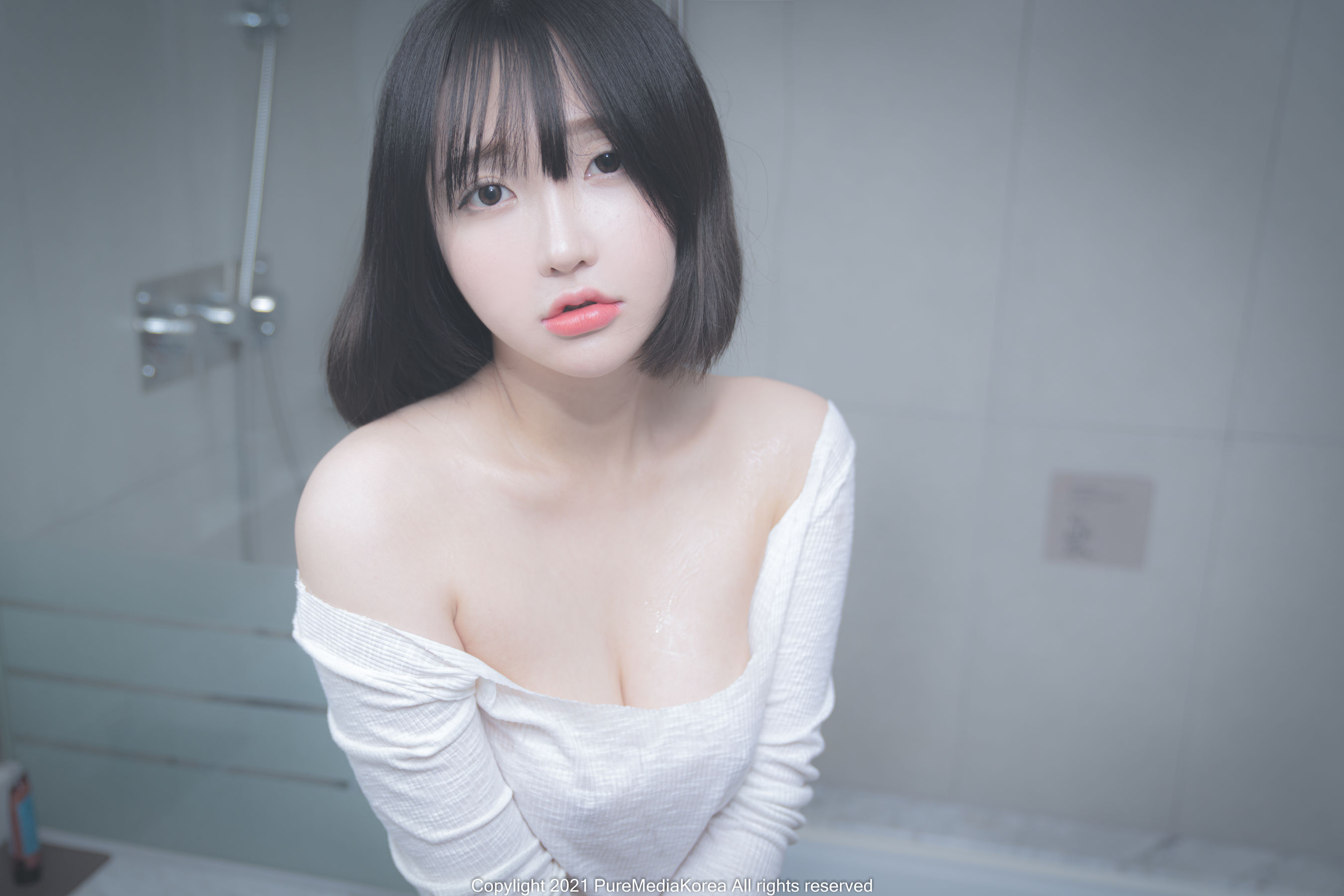 [PURE MEDIA] Vol.070 Yeeun [61P] - 秀人网免费无水印在线套图写真