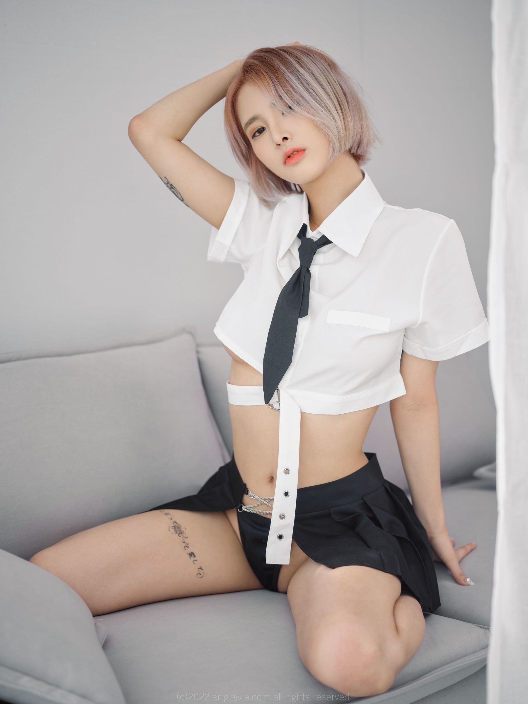 [ARTGRAVIA] VOL.378 Hyoyeon [121P] - 秀人网免费无水印在线套图写真