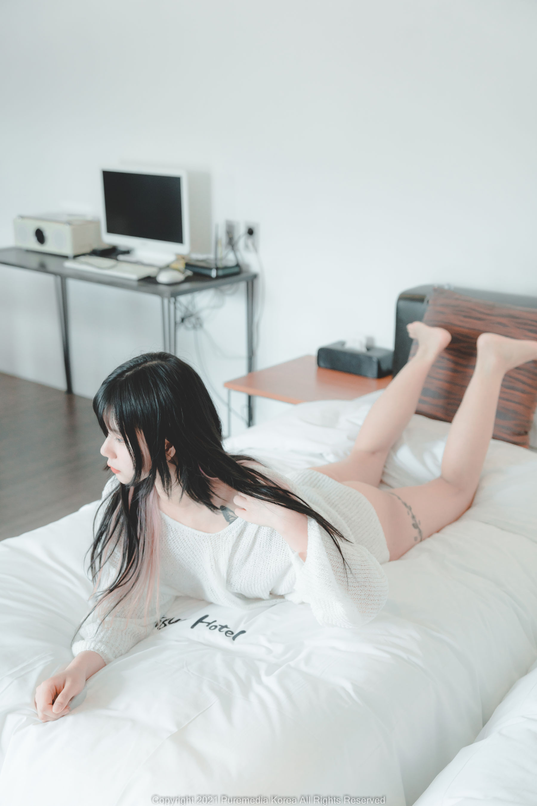 [PURE MEDIA] Vol.086 – Hizzy [38P] - 秀人网免费无水印在线套图写真