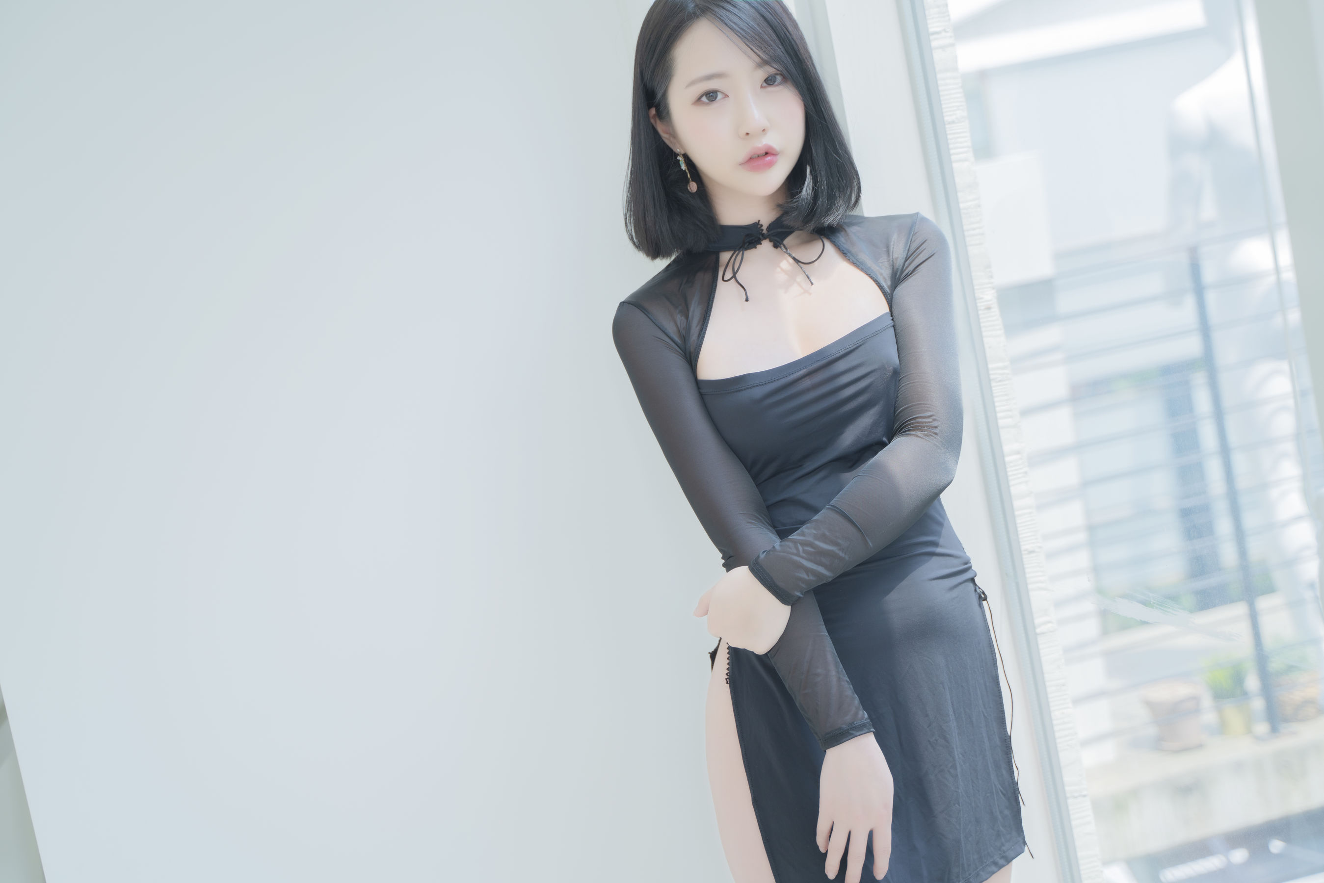 [ROGLE] Luci – Vol.01 Office Look [54P] - 秀人网免费无水印在线套图写真