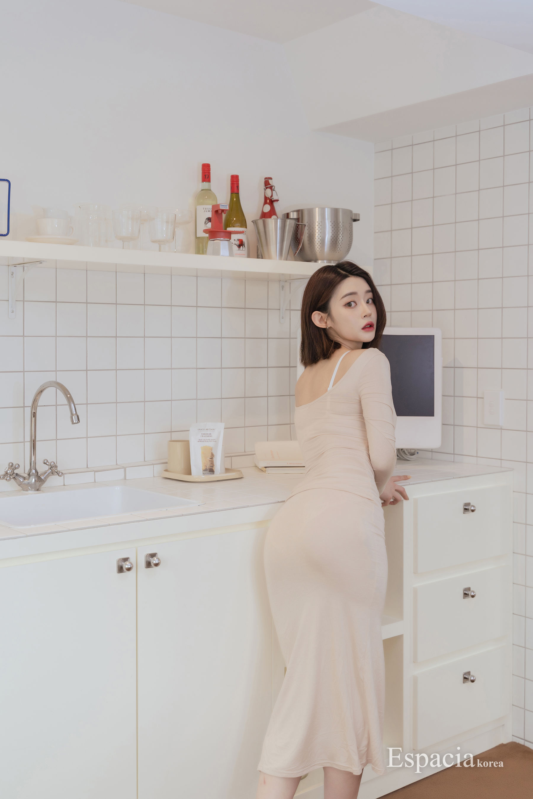 [ESPACIAKOREA] EXC-060 – RAHEE [23P] - 秀人网免费无水印在线套图写真