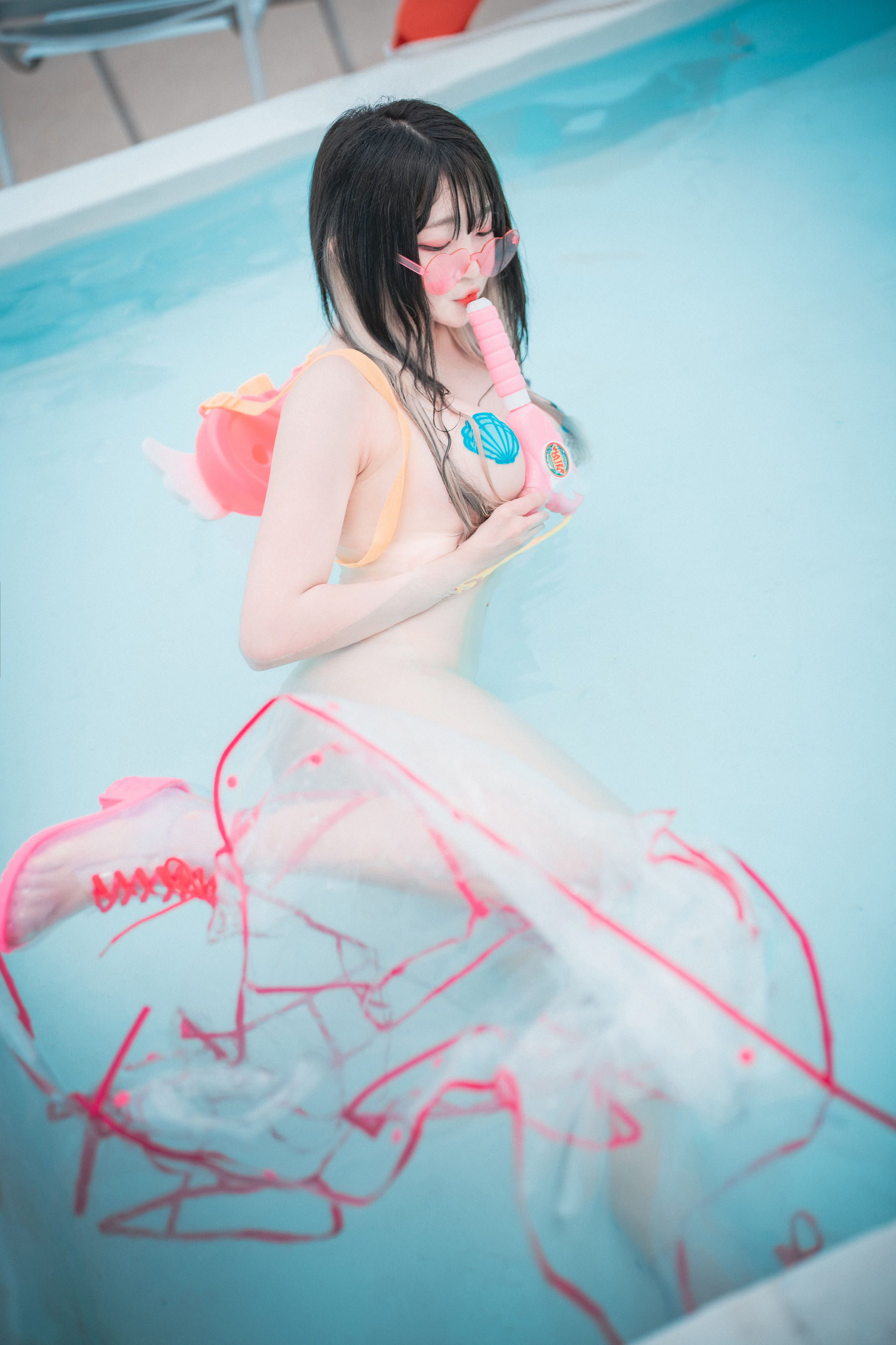 [DJAWA] Aram – Poolside Summer [93P] - 秀人网免费无水印在线套图写真