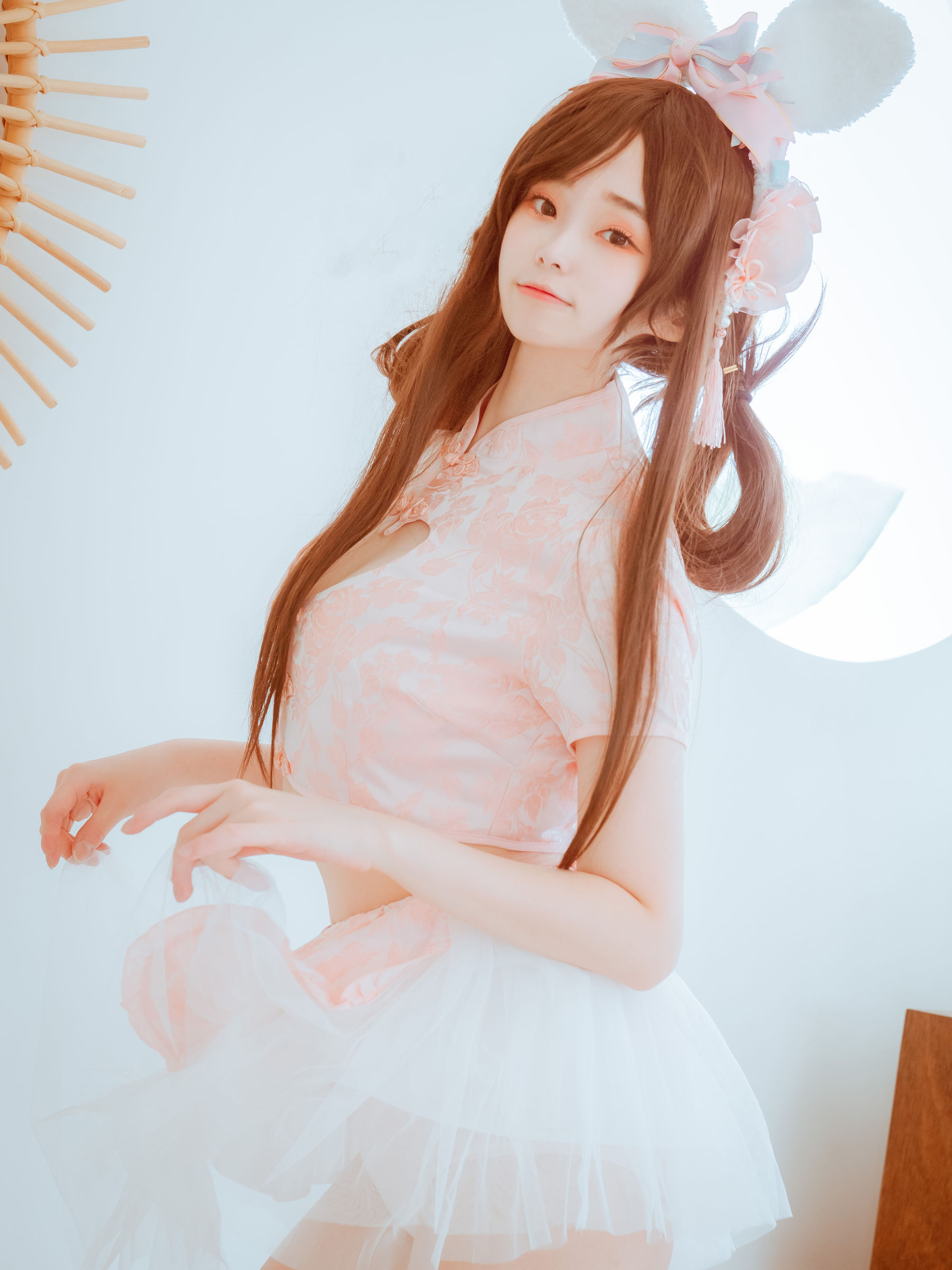 DJAWA] Bambi Bunny adore qipao [61P] - 秀人网免费无水印在线套图写真