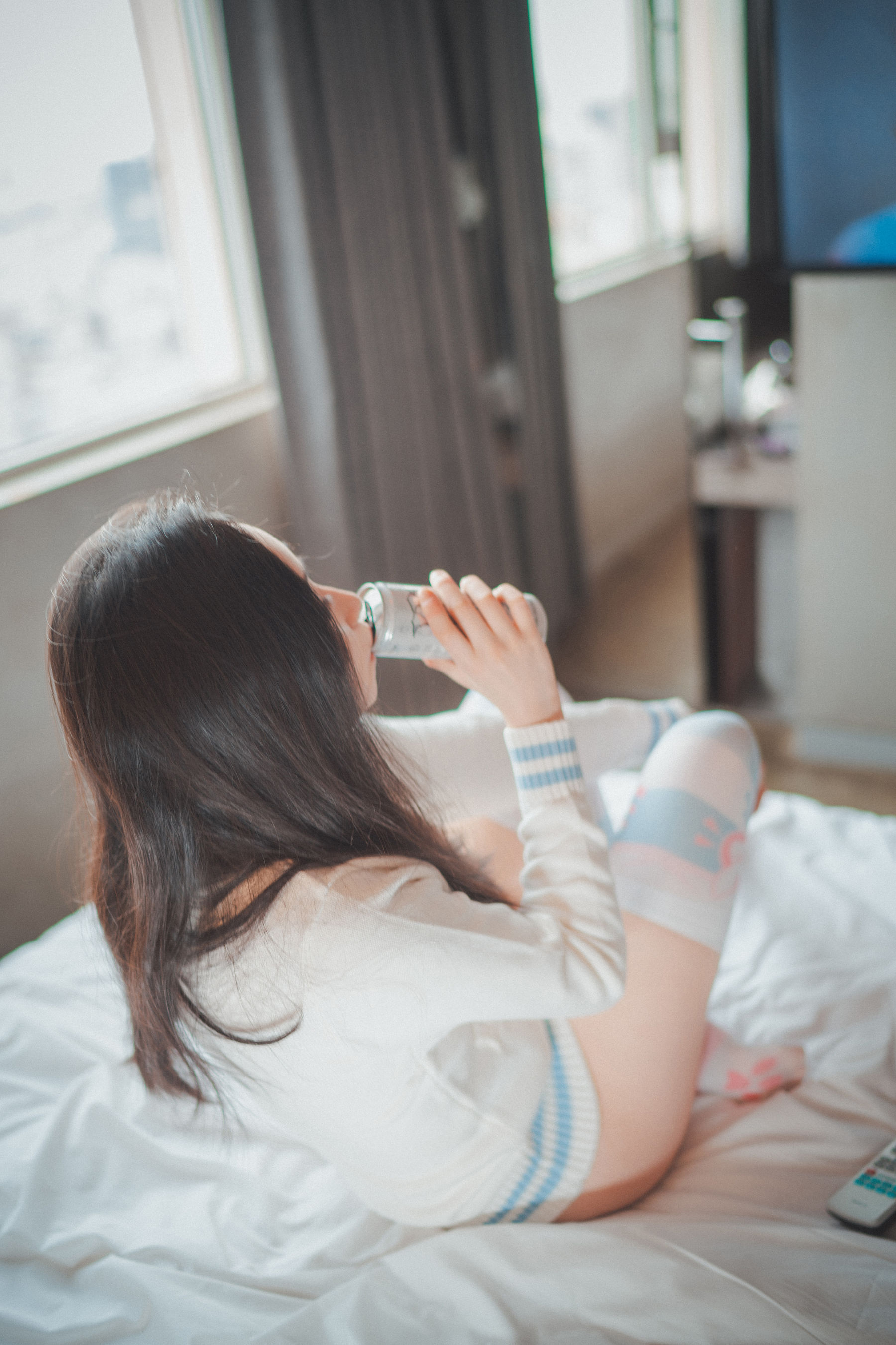 [DJAWA] BamBi – Homebody Girl [50P] - 秀人网免费无水印在线套图写真