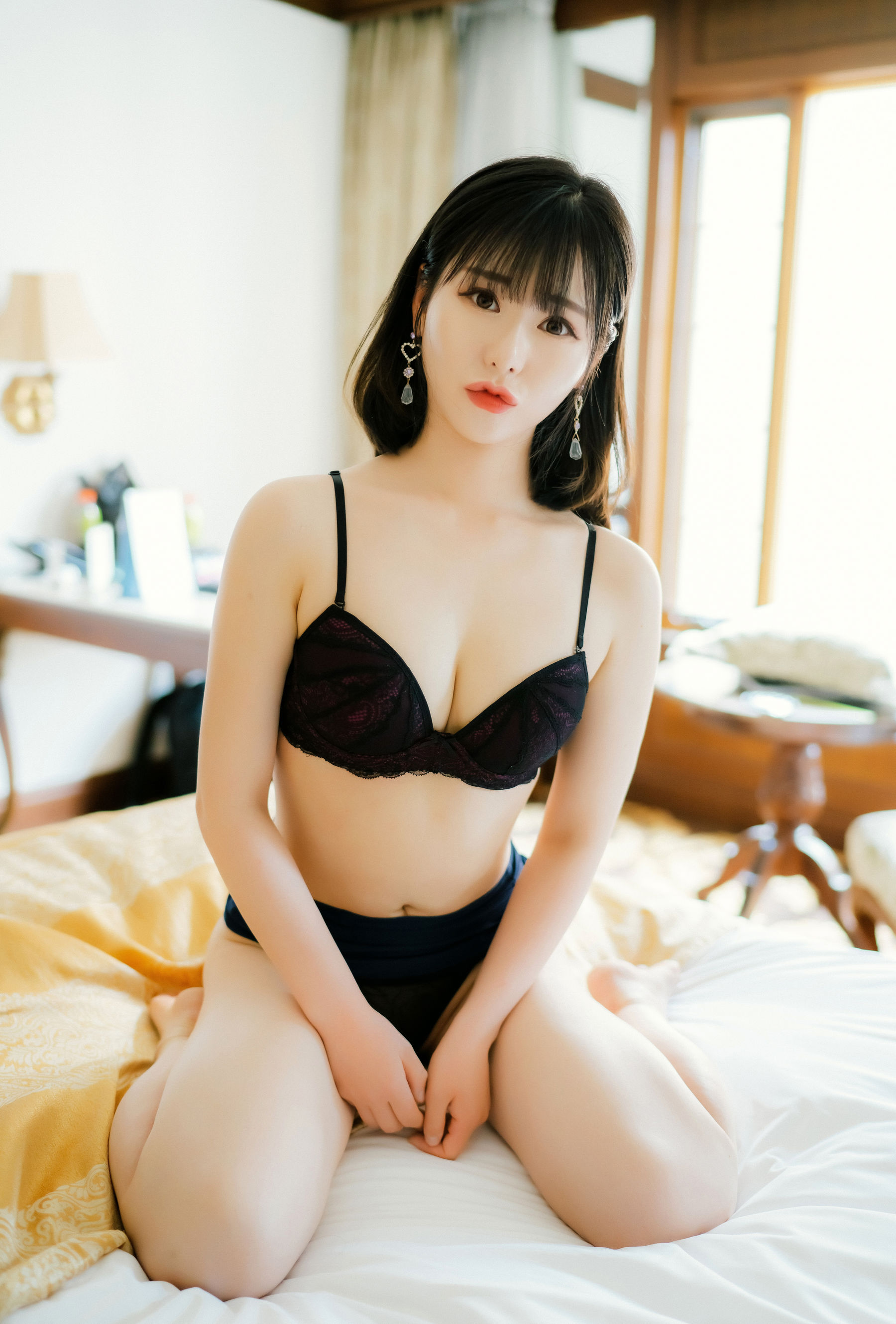 [Moon Night Snap] – Haru《A day for you Vol.1》 [18P] - 秀人网免费无水印在线套图写真