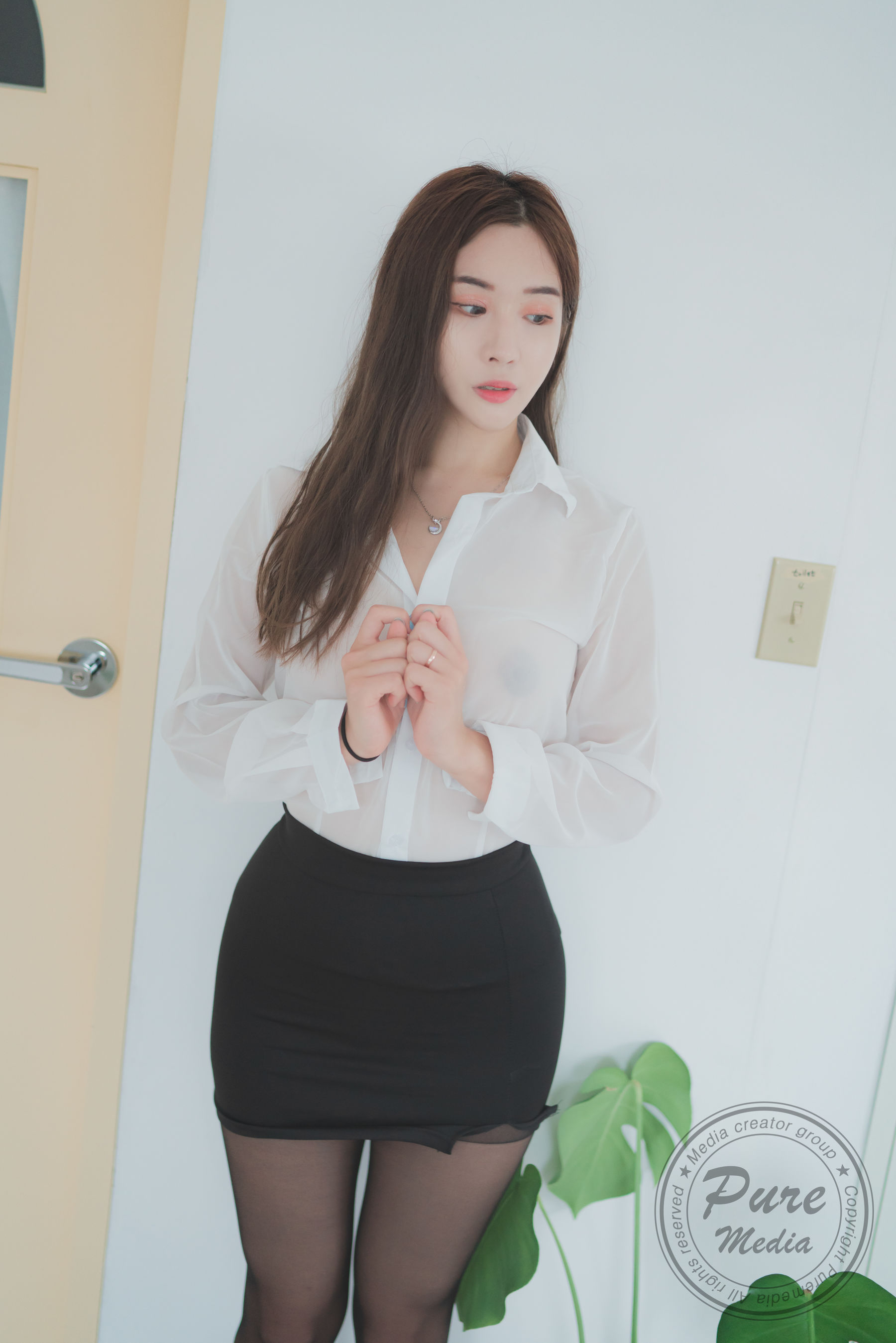 [PURE MEDIA] Vol.192 – Dohee [47P] - 秀人网免费无水印在线套图写真