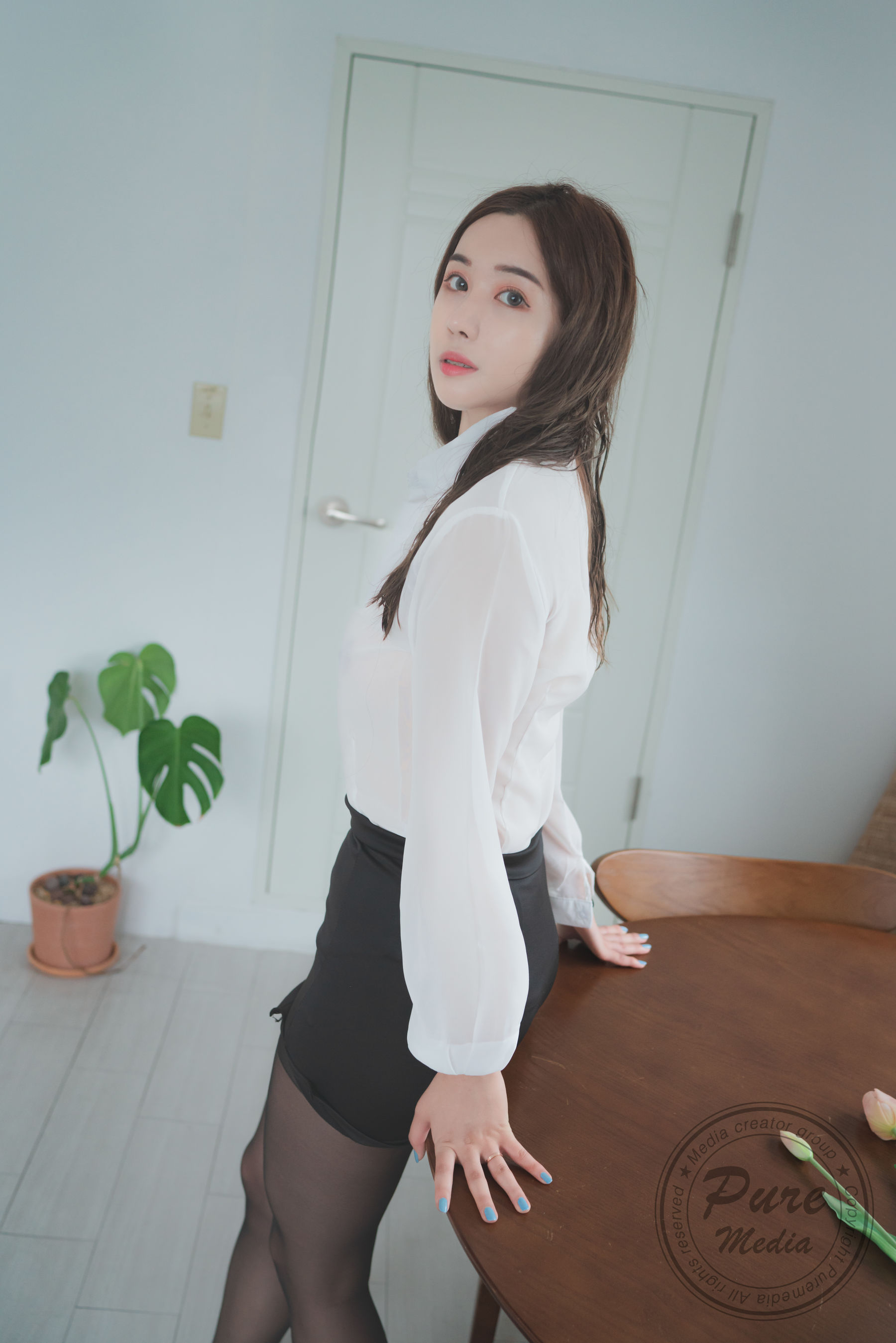 [PURE MEDIA] Vol.192 – Dohee [47P] - 秀人网免费无水印在线套图写真