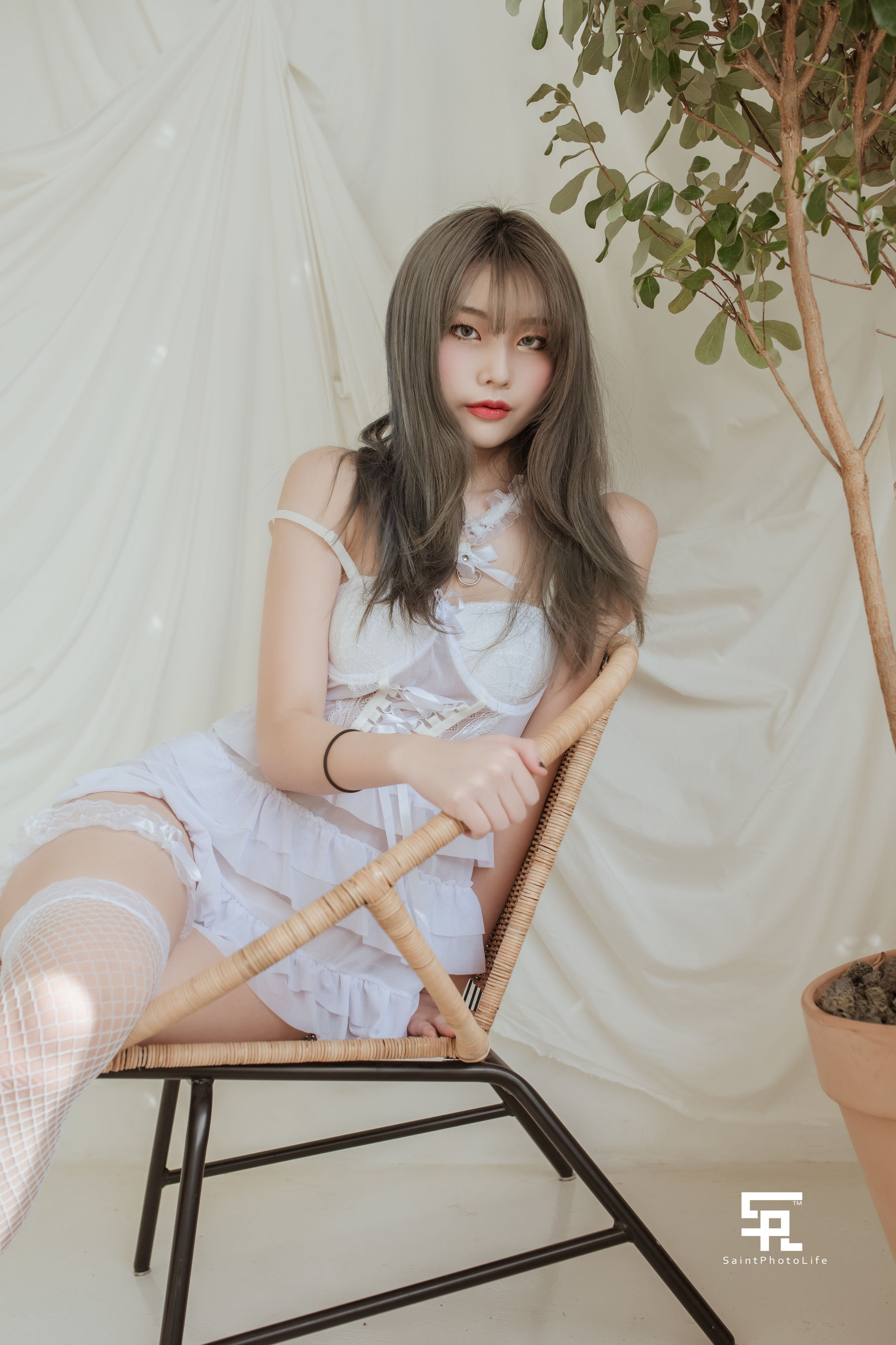 [saintphotolife] Yuna – Growing up Vol.1 [77P] - 秀人网免费无水印在线套图写真