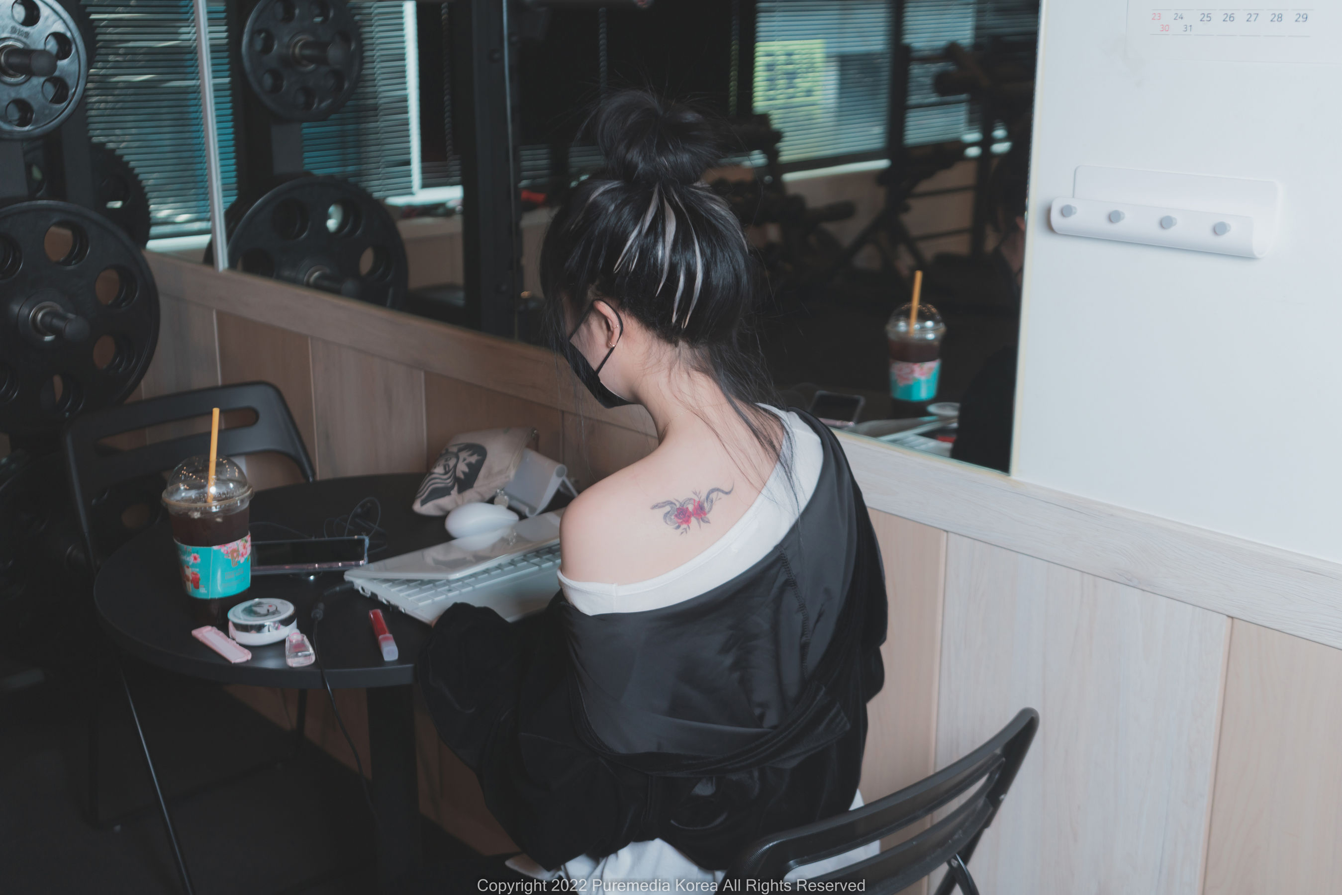 [PURE MEDIA] Vol.169 – Aram [96P] - 秀人网免费无水印在线套图写真