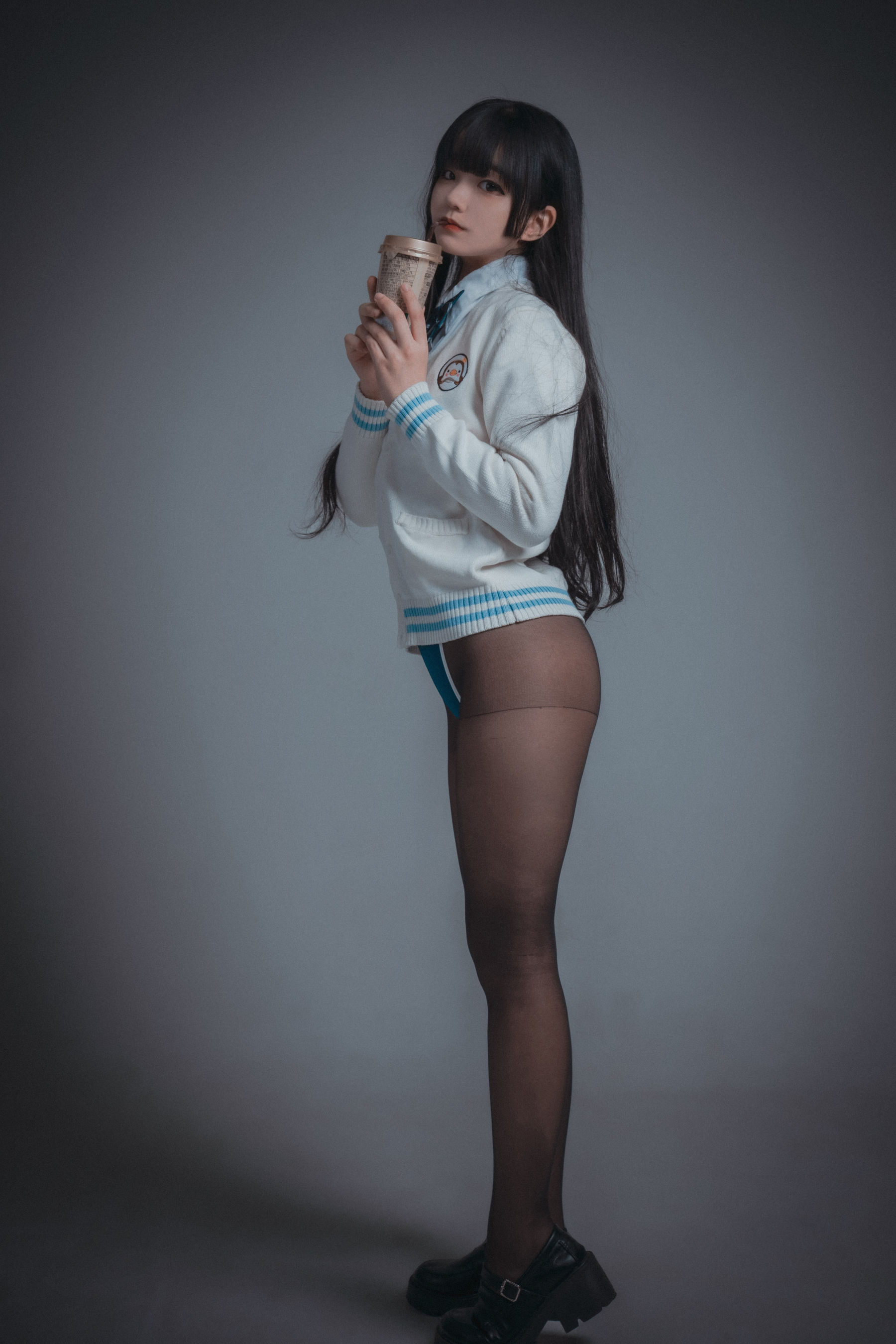 [DJAWA] Jenny – Swimming Lesson #10 Ver.A [46P] - 秀人网免费无水印在线套图写真