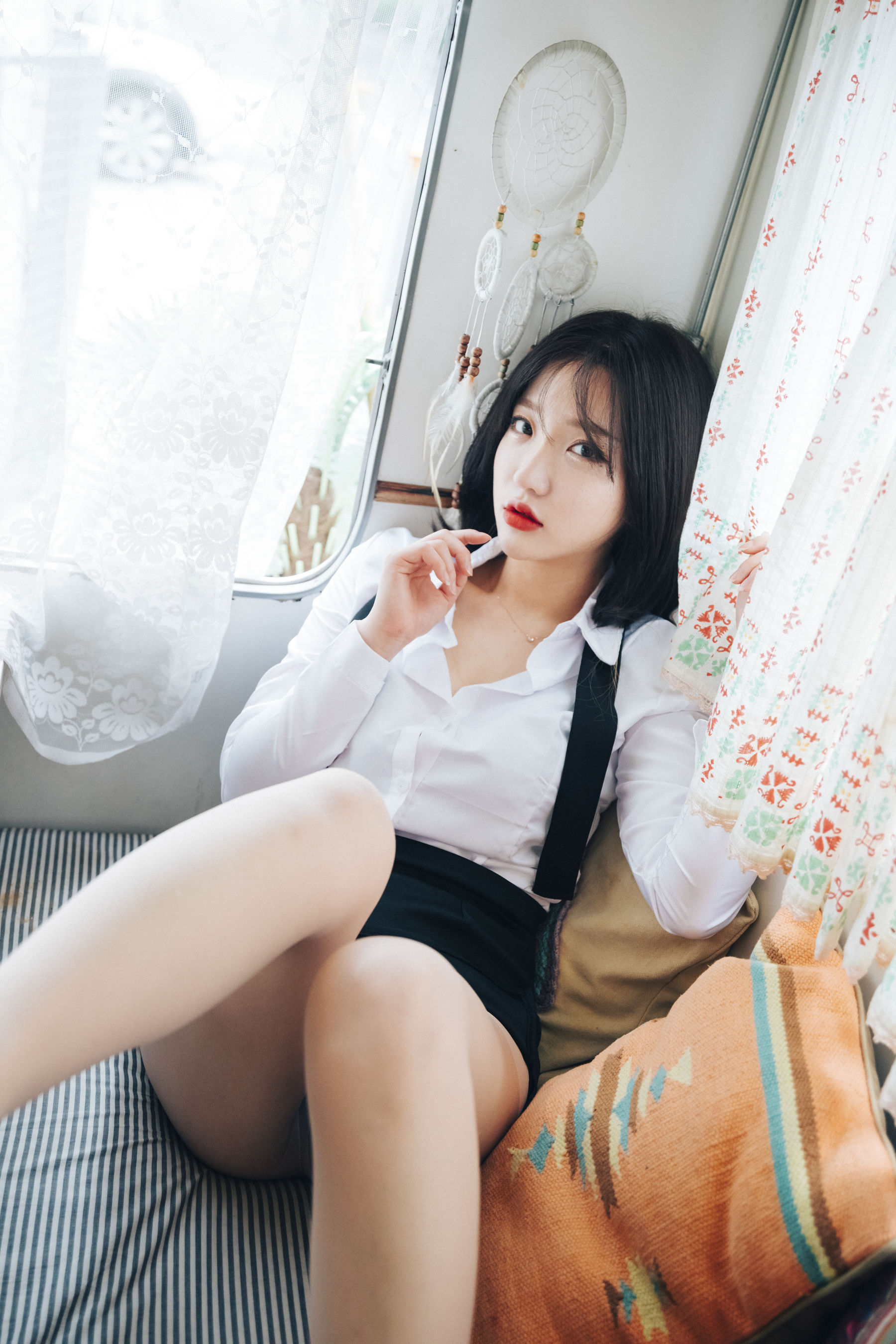 [LOOZY] Yeeun – Officegirl&#039;s Vacation Vol.2 [85P] - 秀人网免费无水印在线套图写真