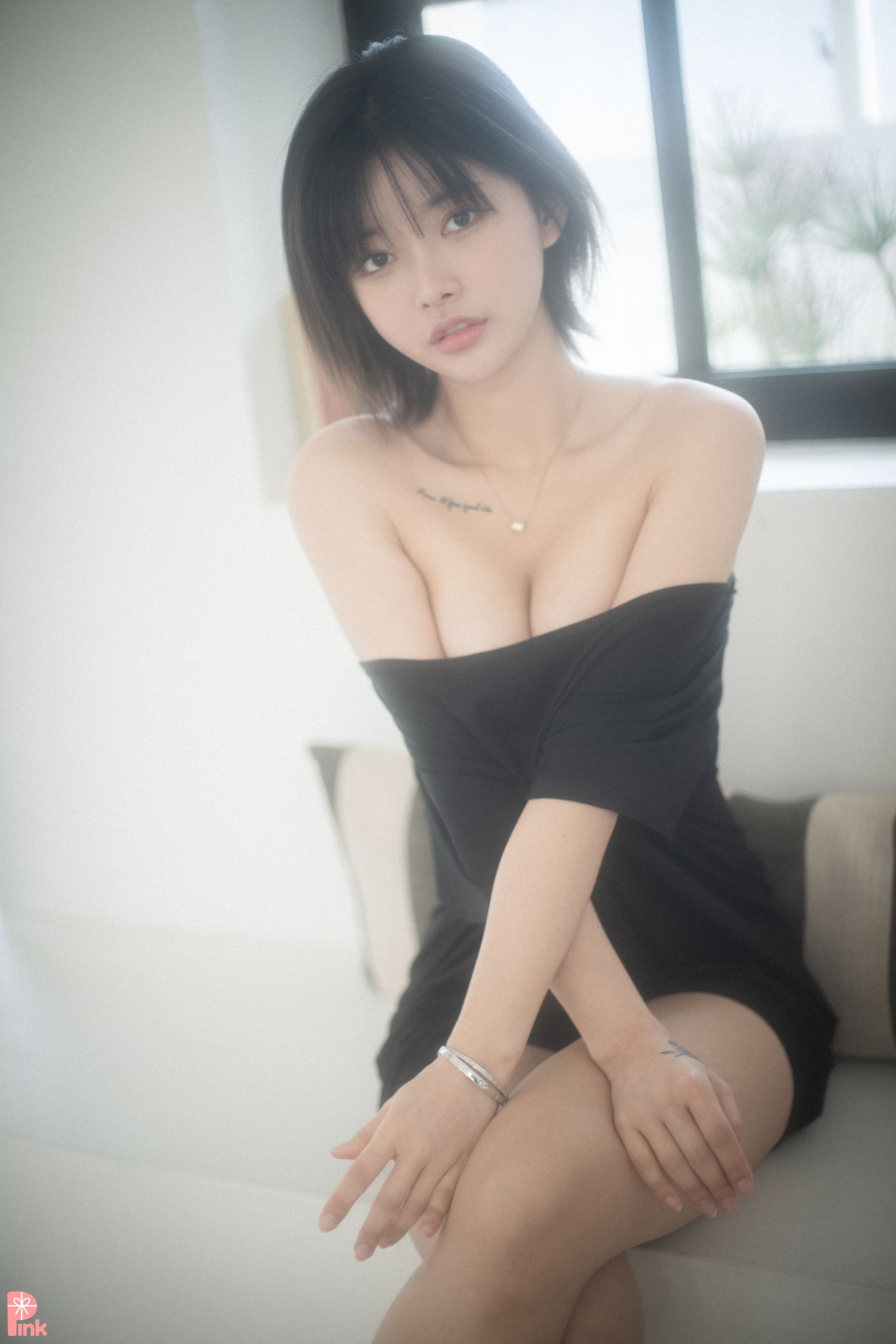 PINK RIBBON Uuuha – Floral – 2 [87P] - 秀人网免费无水印在线套图写真