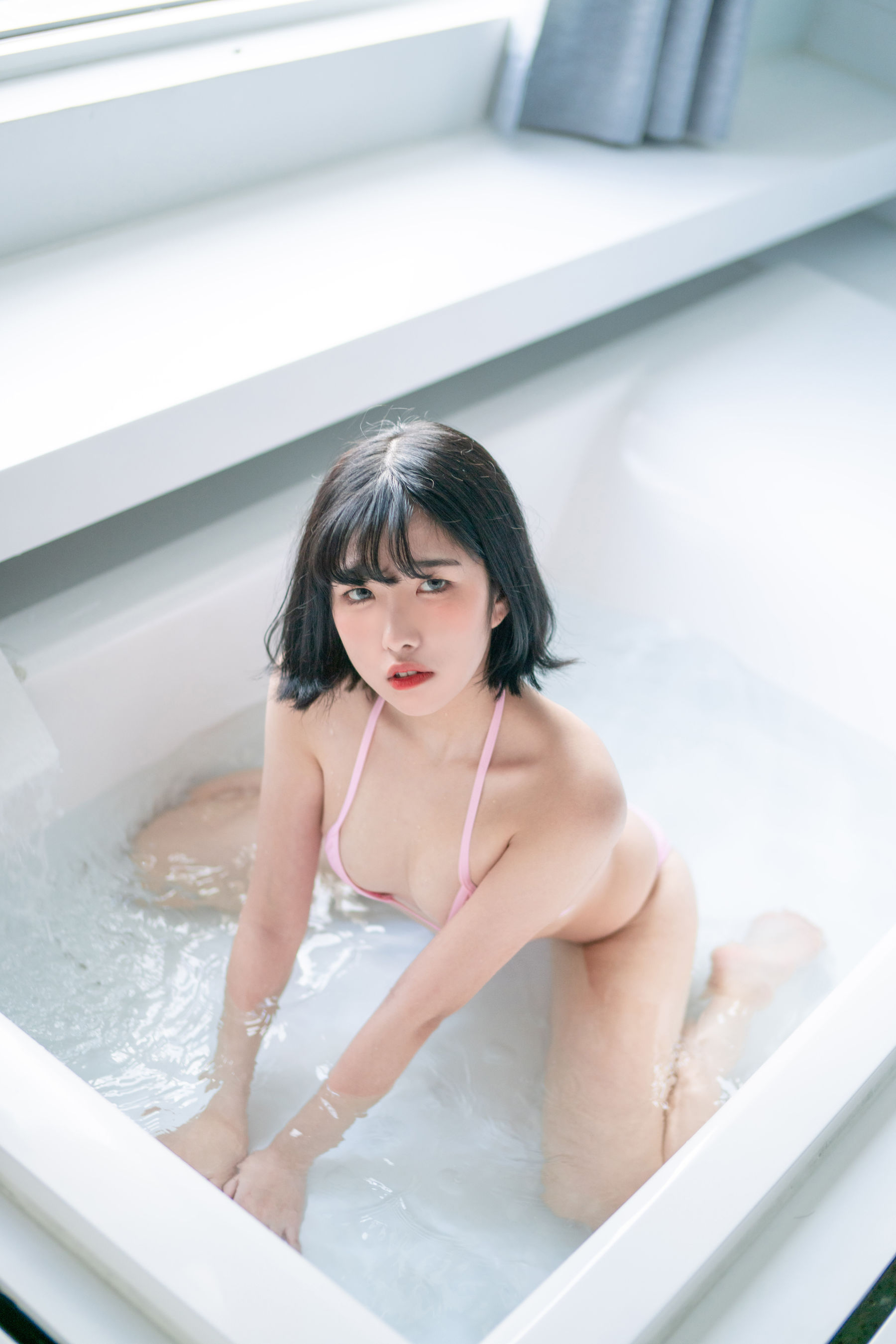 Sonson – Moist Water Drop [35P] - 秀人网免费无水印在线套图写真