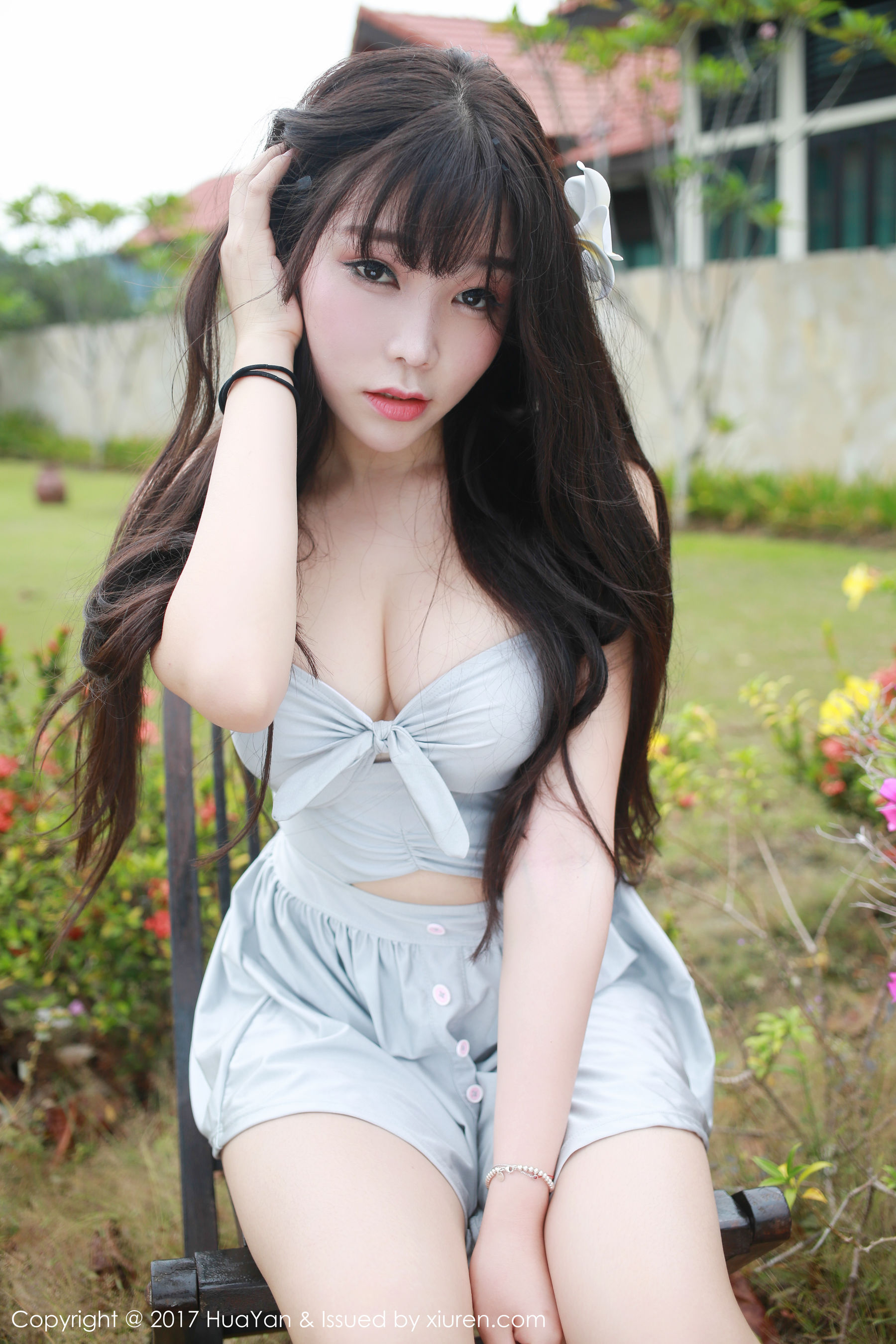 图片[2]-芝芝Booty《小清新的性感》 HUAYAN 花の颜 VOL.038 [52P]-COS写真在线网
