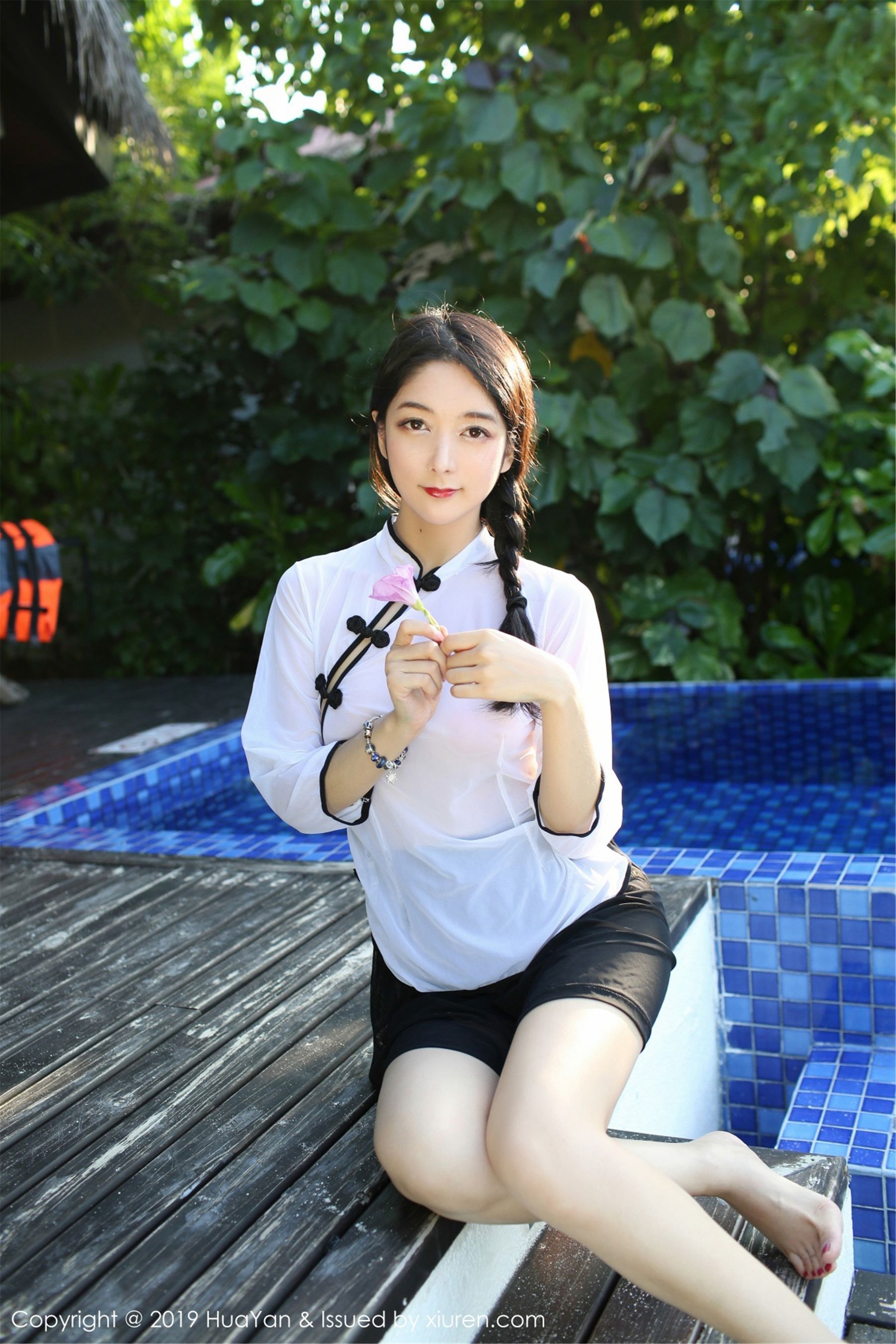 HUAYAN 花の颜 Vol.065 Angela喜欢猫 [41P] - 秀人网免费无水印在线套图写真