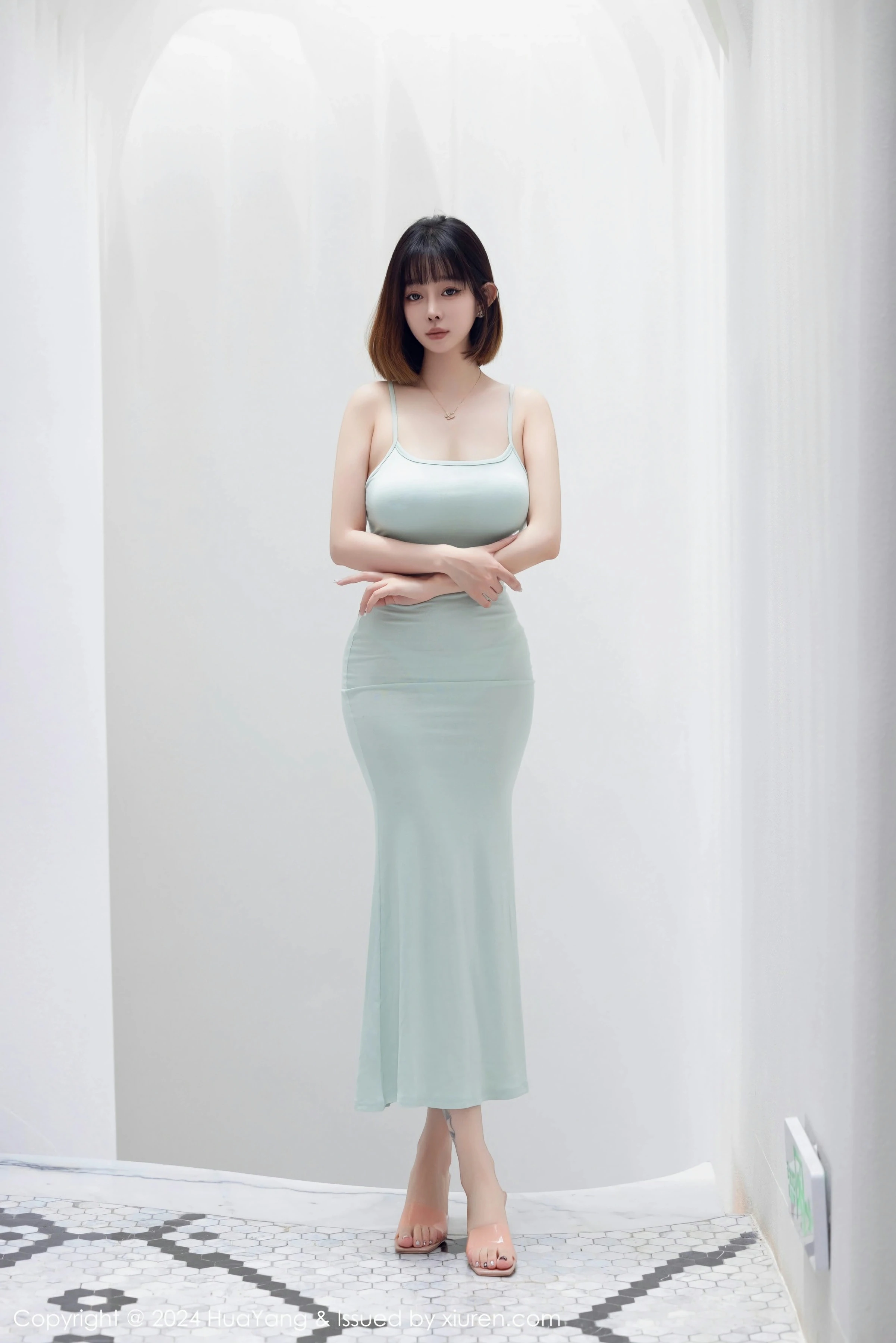 图片[2]-HuaYang花漾 VOL.586 王雨纯 [94P]-COS写真在线网