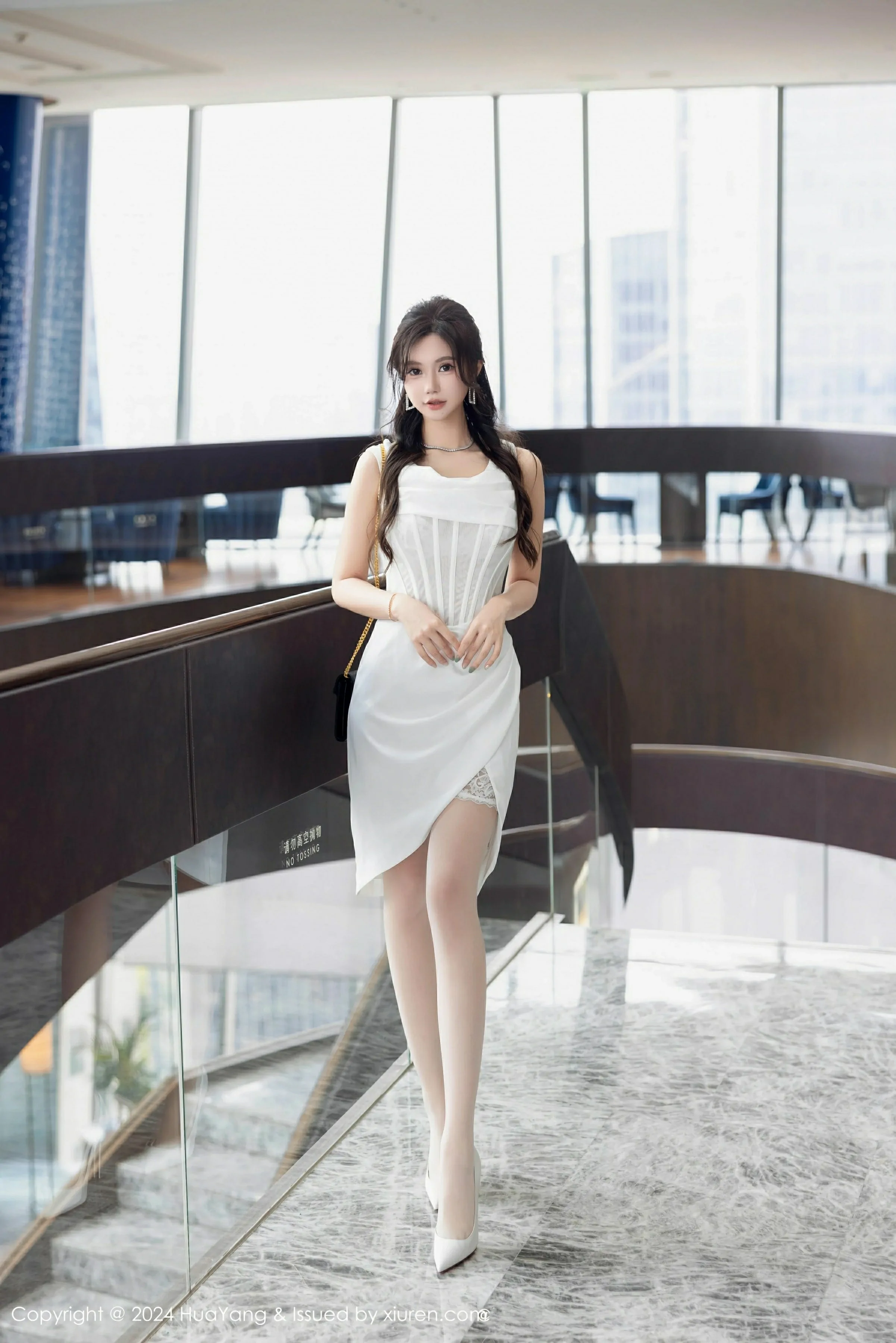 图片[2]-HuaYang花漾 VOL.612 绮里嘉ula [86P]-COS写真在线网