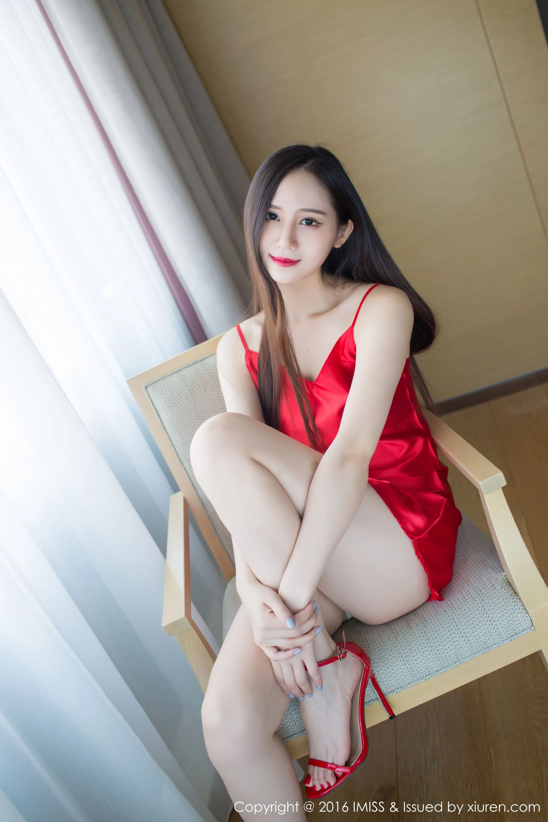 图片[4]-SISY思《红色睡衣和一套粉色内衣》 爱蜜社IMiss Vol.124-COS写真在线网