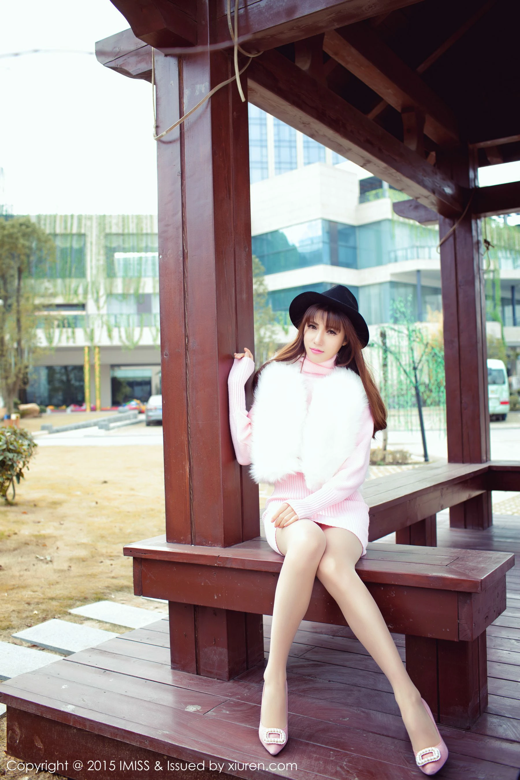 图片[4]-气质美女@Sandy陈天扬 《同程旅拍》 爱蜜社IMiss Vol.011-COS写真在线网