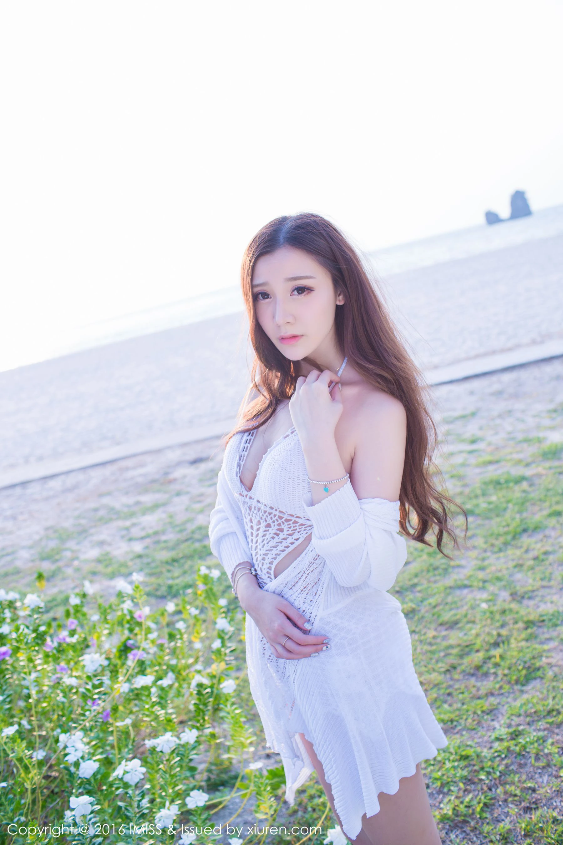 图片[4]-淼淼萌萌哒《极品女神清新泳装系列》 爱蜜社IMiss Vol.084-COS写真在线网