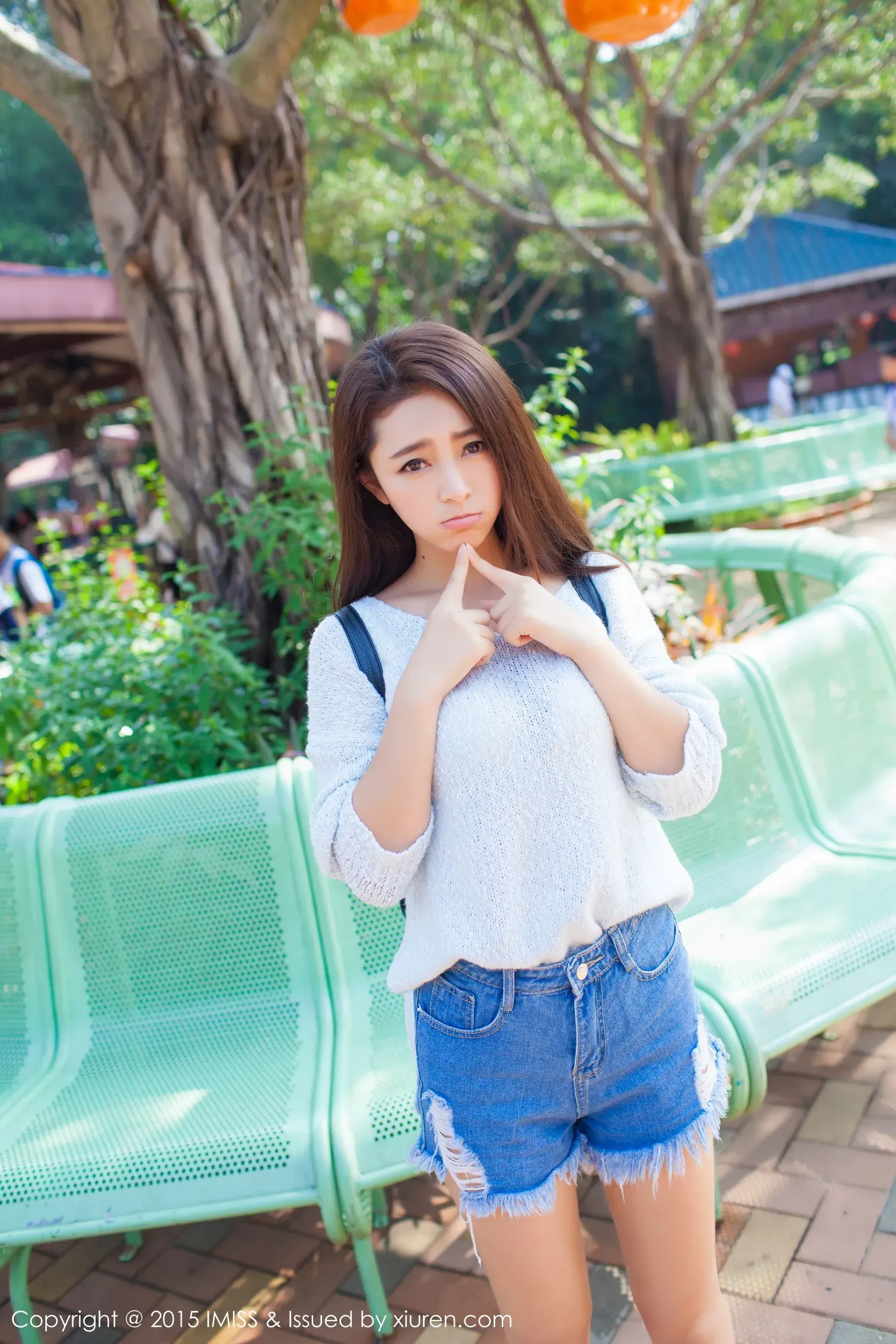 图片[4]-夏茉GIGI《牛仔热裤街拍》 爱蜜社IMiss Vol.049-COS写真在线网